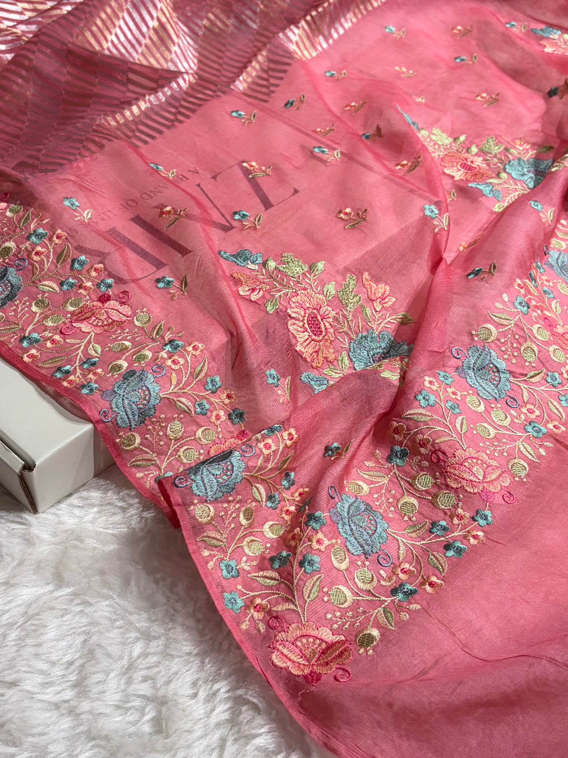 Banarasi Pure Organza Onion Pink Shades Banarasi Silk Saree PO-40