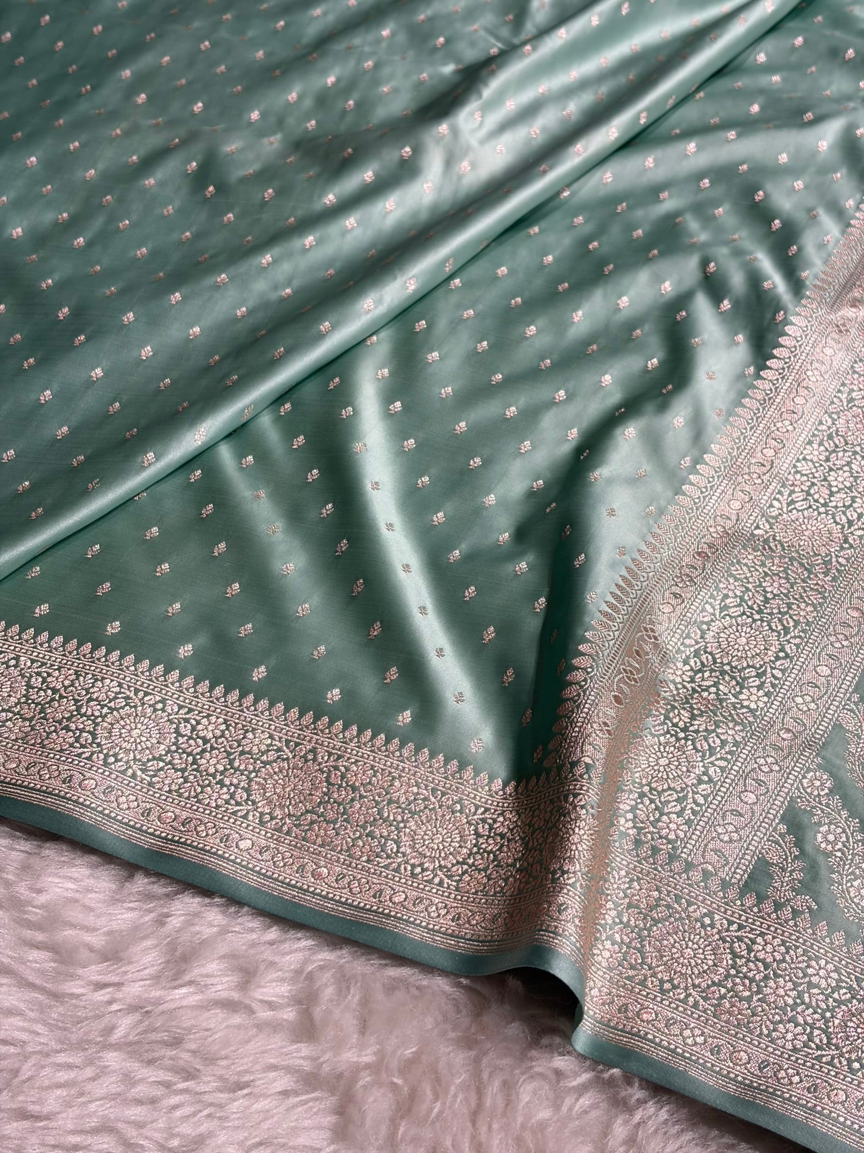 Sea Green Shades Banarasi With Floral Booti Pattern Mashru Silk Saree MSM-133