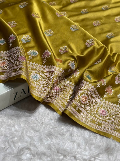 Dusty Mehendi Shades Bananasi Minakari Floral Border Boota Mashru Silk Saree MS66