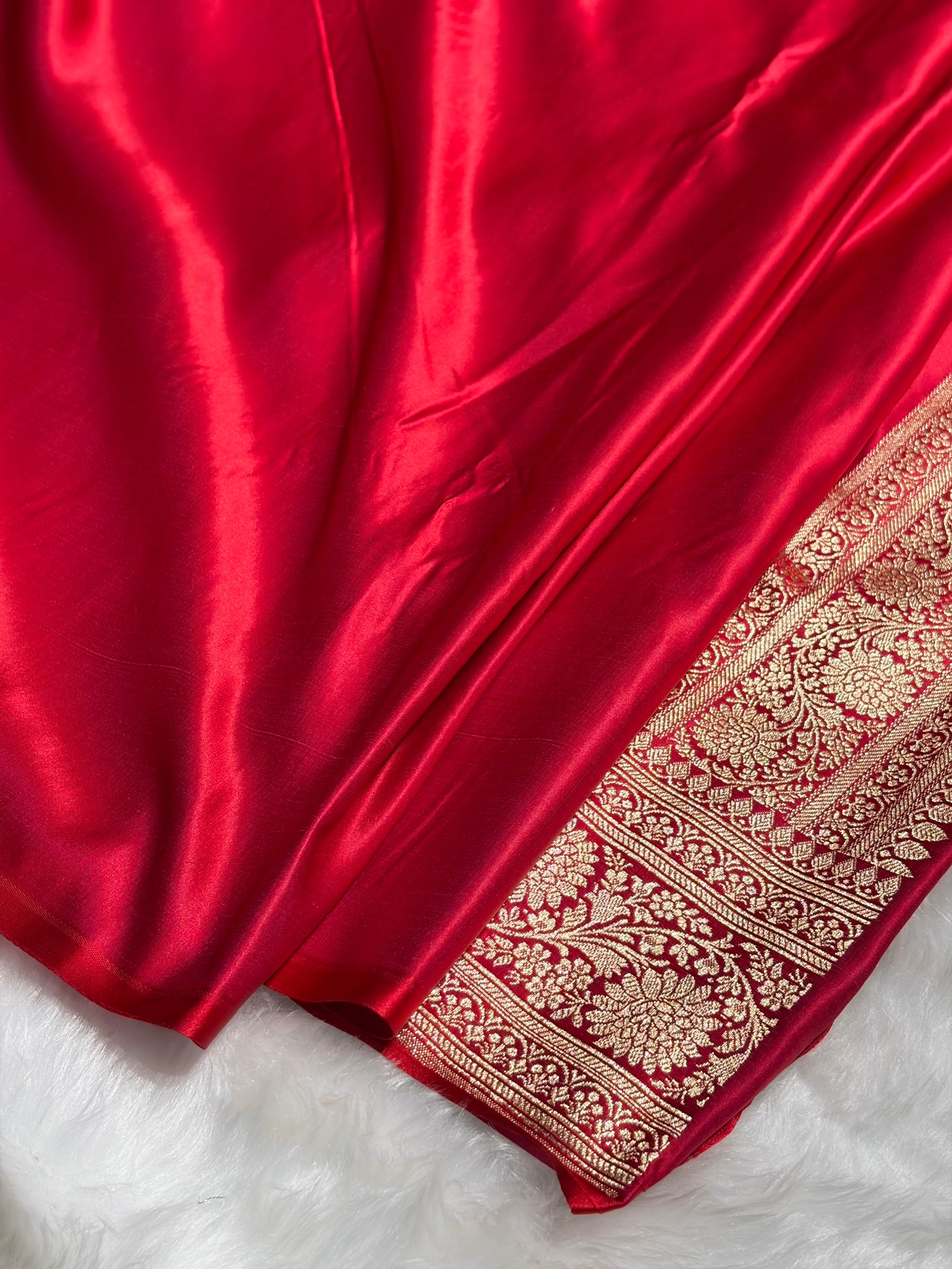 Red Unique Boota Pattern Satin Katan Silk Saree SK69