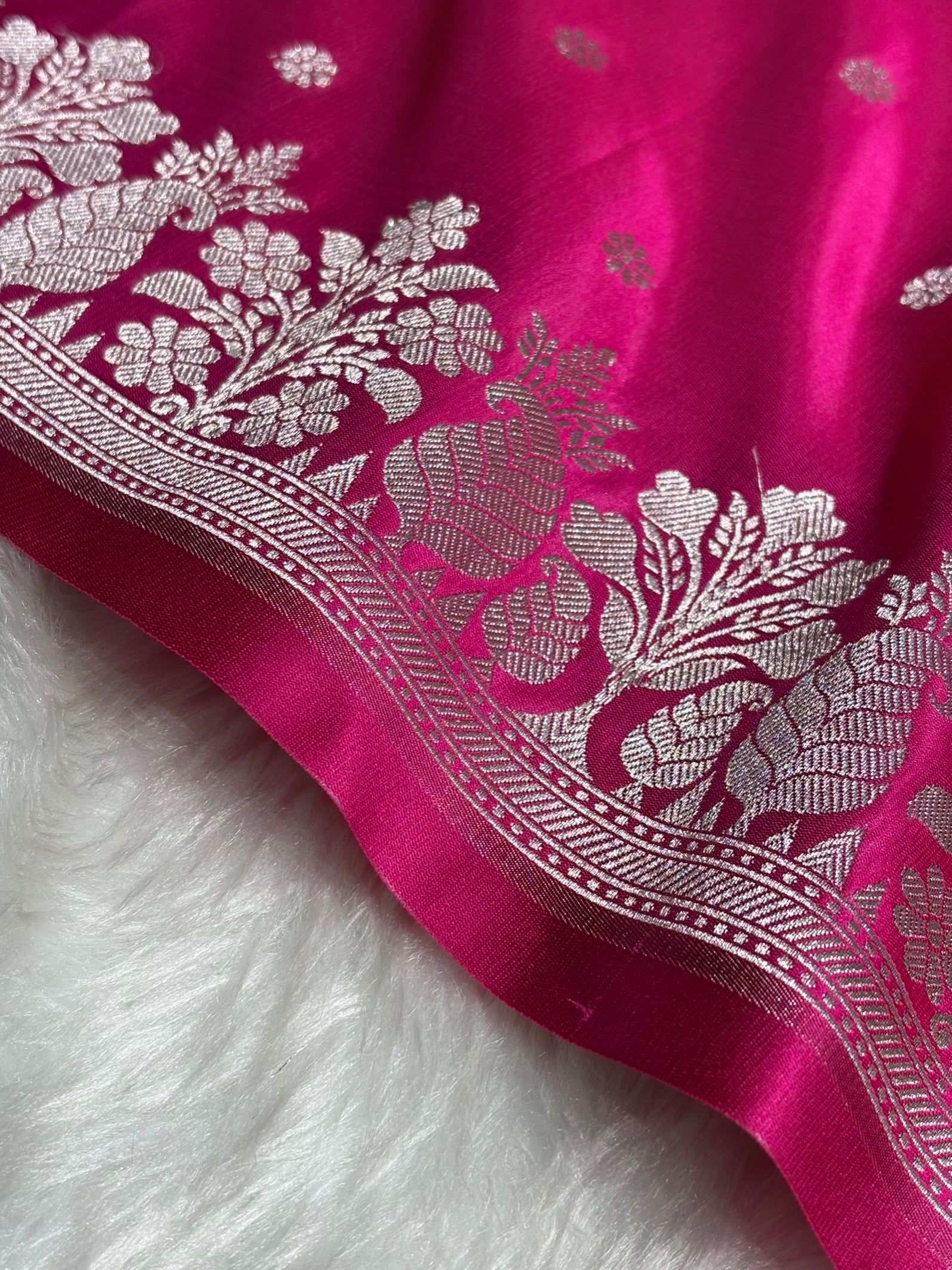 Pink Floral Boota With Floral Border Mashru Silk Saree MSM 79