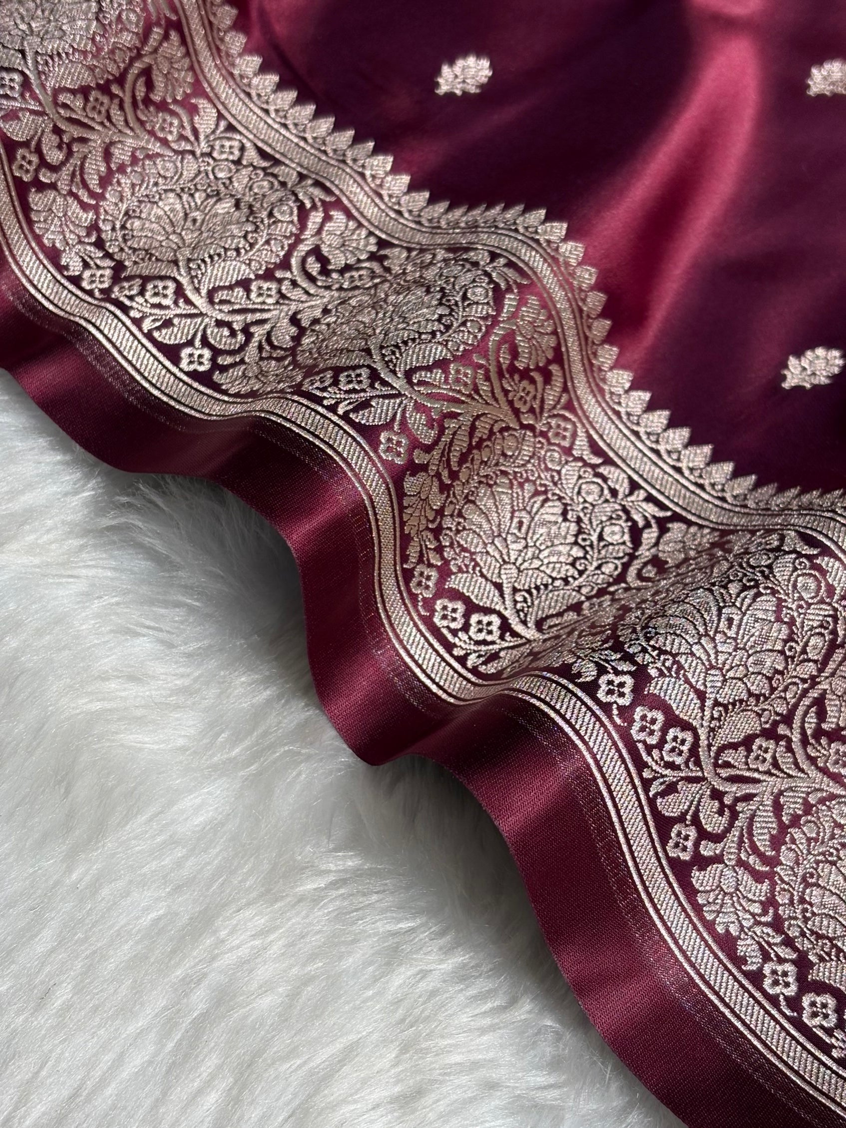 Wine Floral Boota With Floral Border Mashru Silk Saree MSM-81