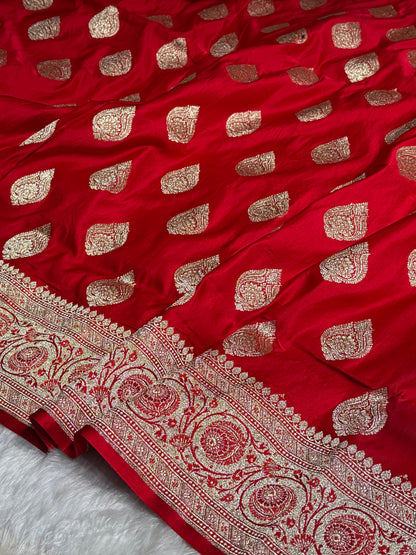 Red Katan Silk Saree In Boota Floral Motif