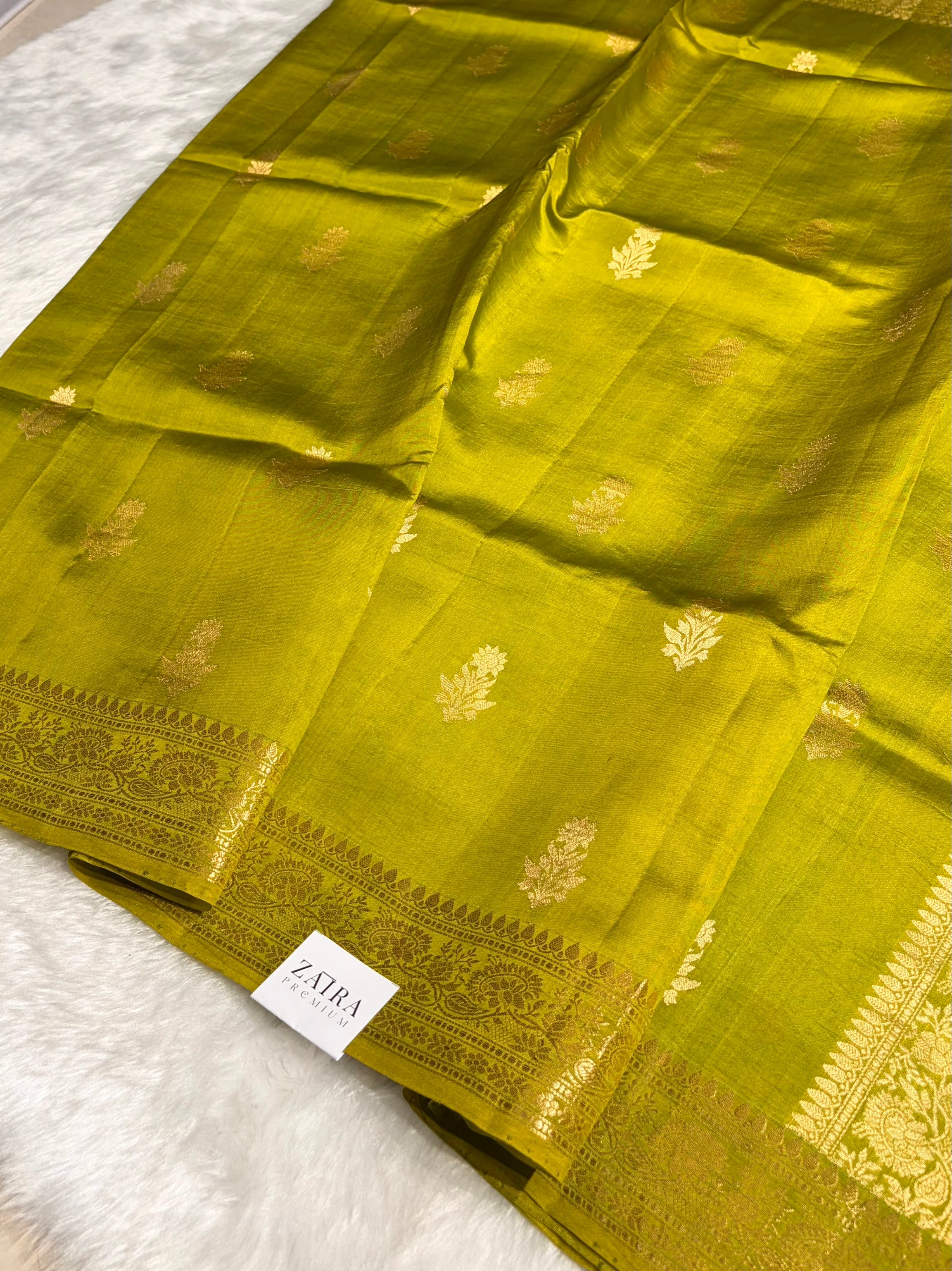 Liril Mehendi Shades Handwoven Pure Raw Mango Silk RM-46