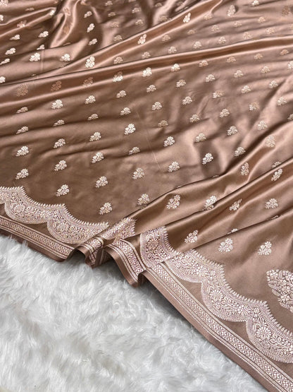 Cheeku Scallop Booti Mashru Silk Banarasi Saree MSM-35