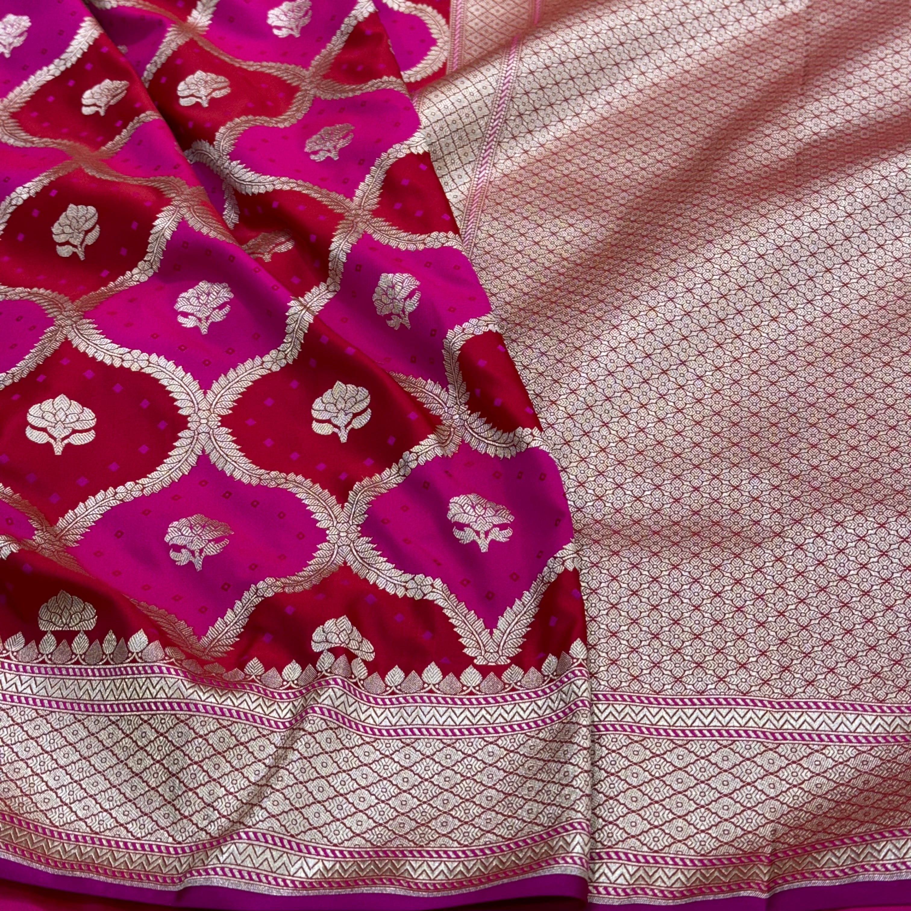 Rangkart Mashru Silk Saree in Pinkish Shades.