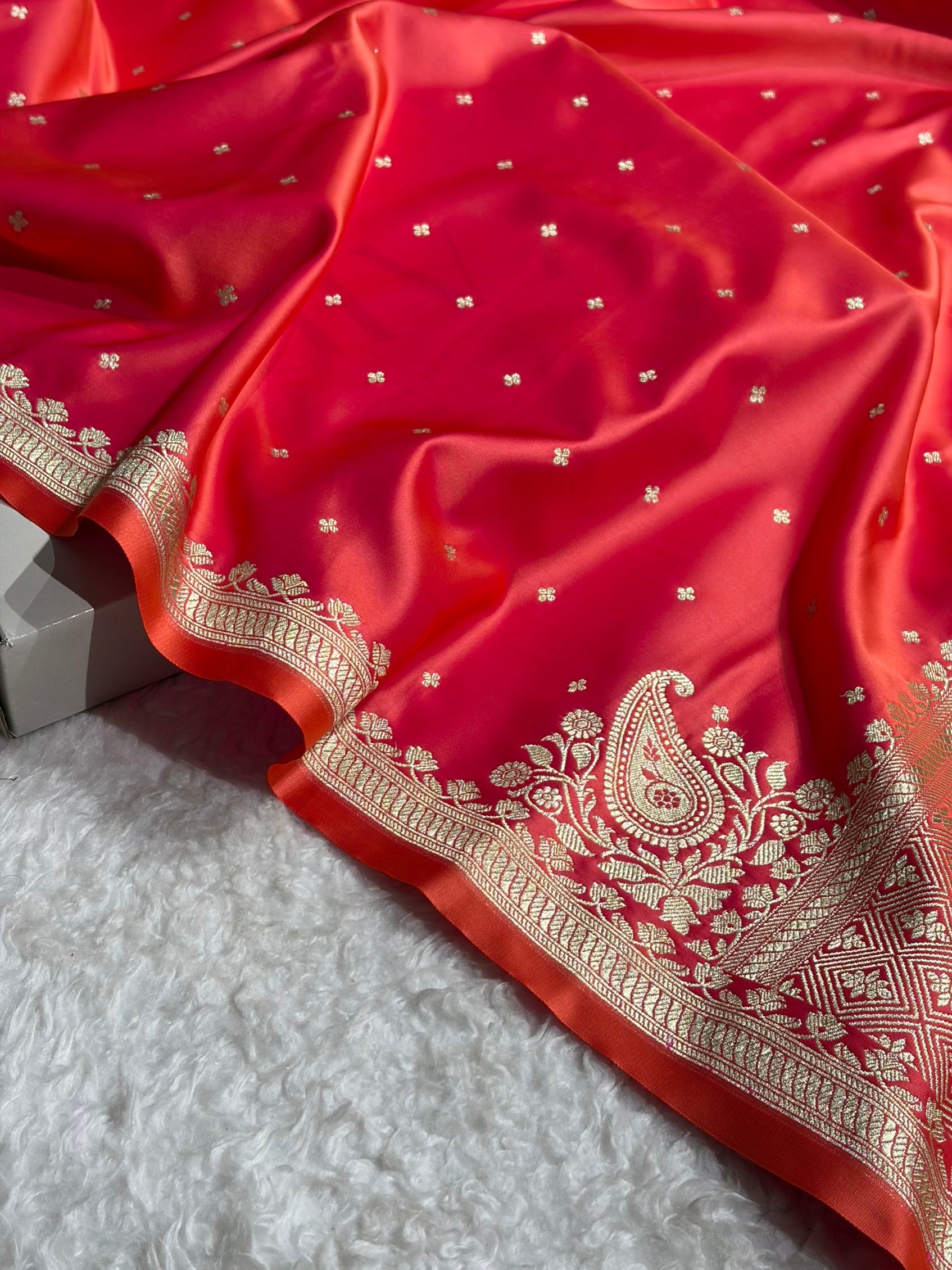 Cross Rani Shades Banarasi Boota Pattern Floral Mashru Silk Saree MSM-119