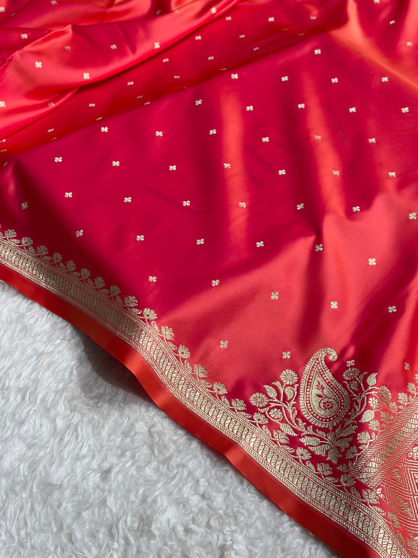 Cross Rani Shades Banarasi Boota Pattern Floral Mashru Silk Saree MSM-119