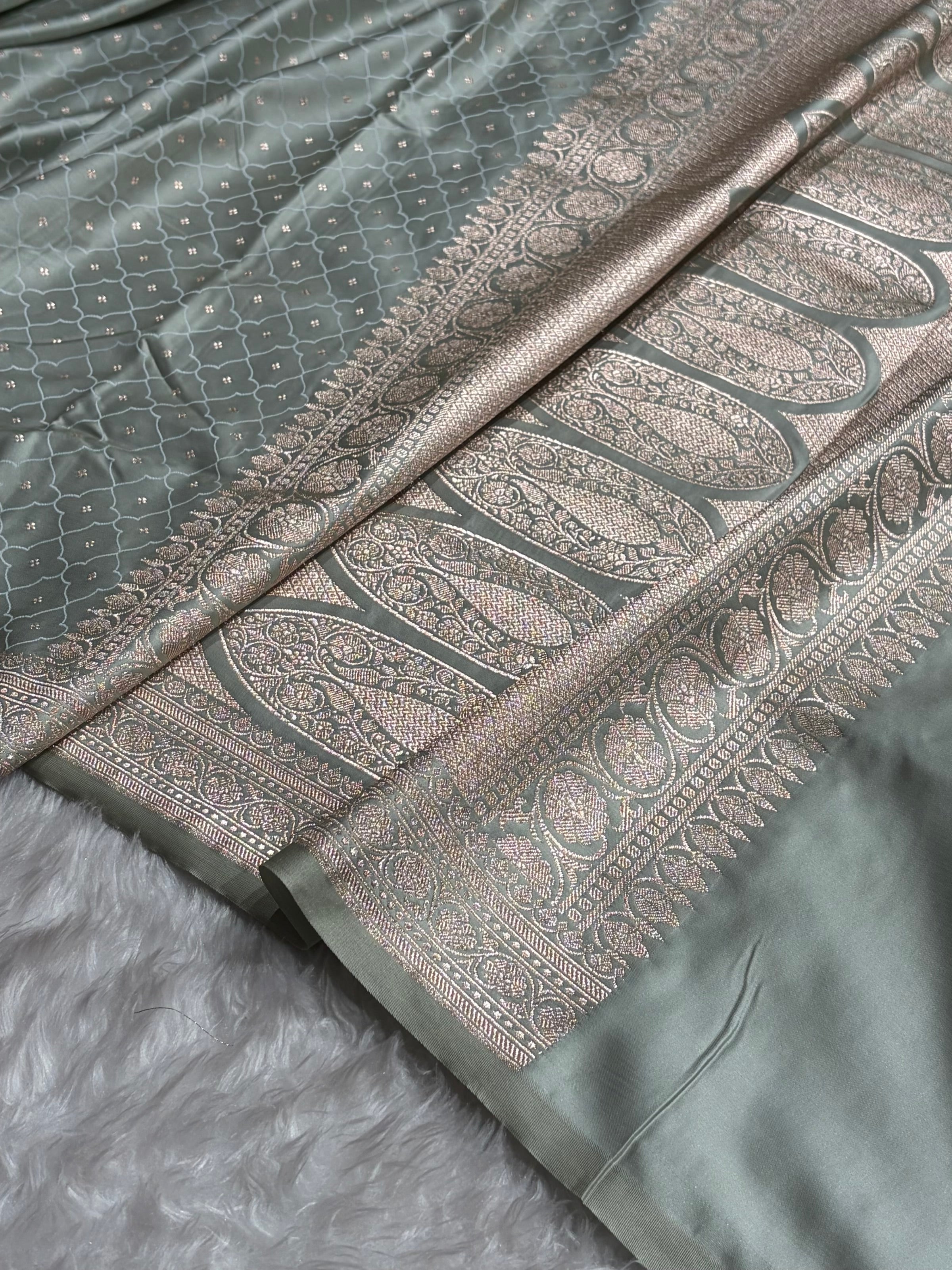 Sage Green Shades Tanchoi Motif Mashru Silk Saree MST-13