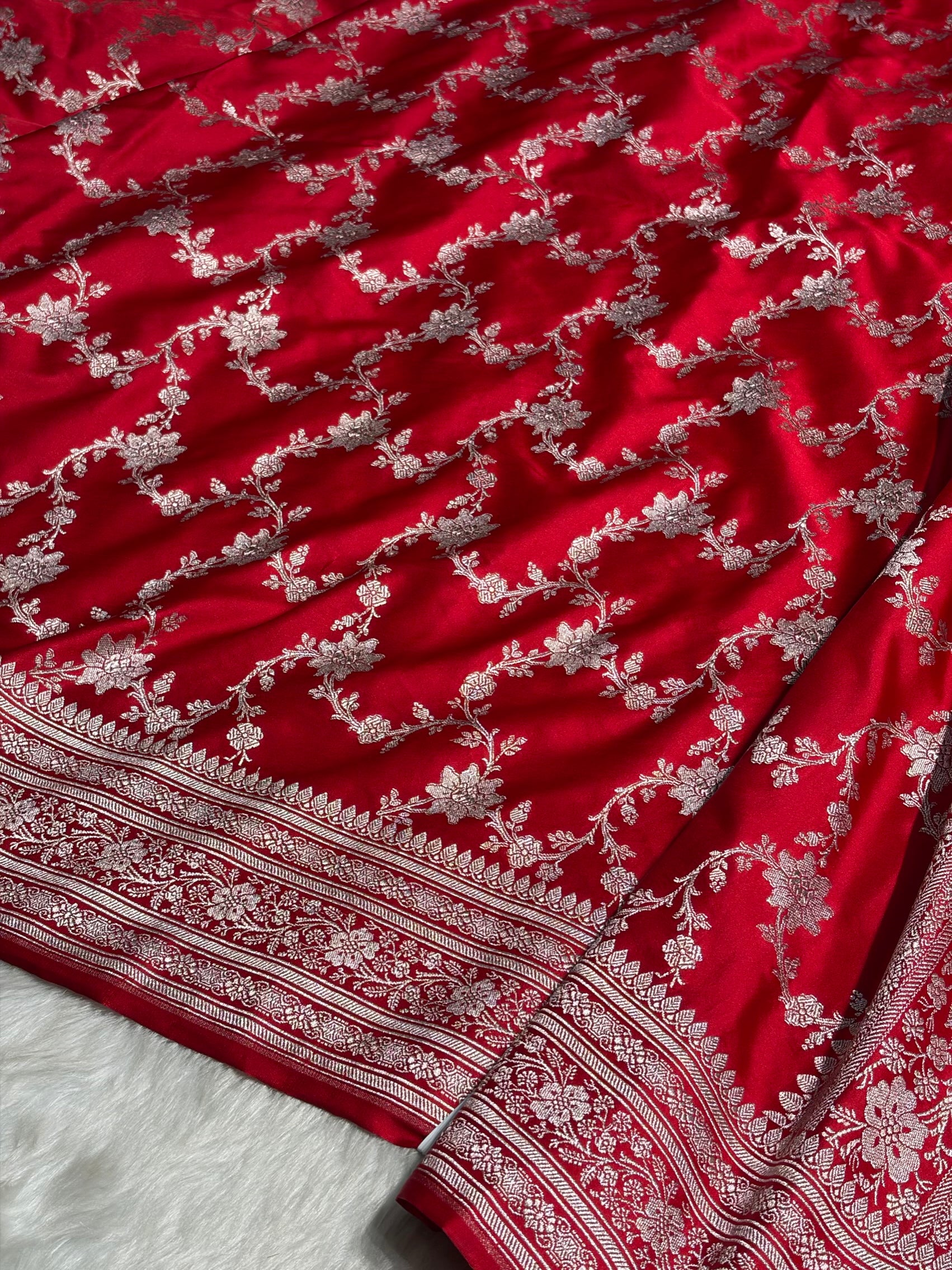 Ruby Red Floral Jaal Mashru Silk Saree MS07