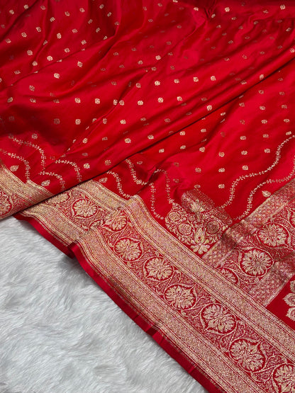 Red Katan Silk Saree In Booti Floral Motif