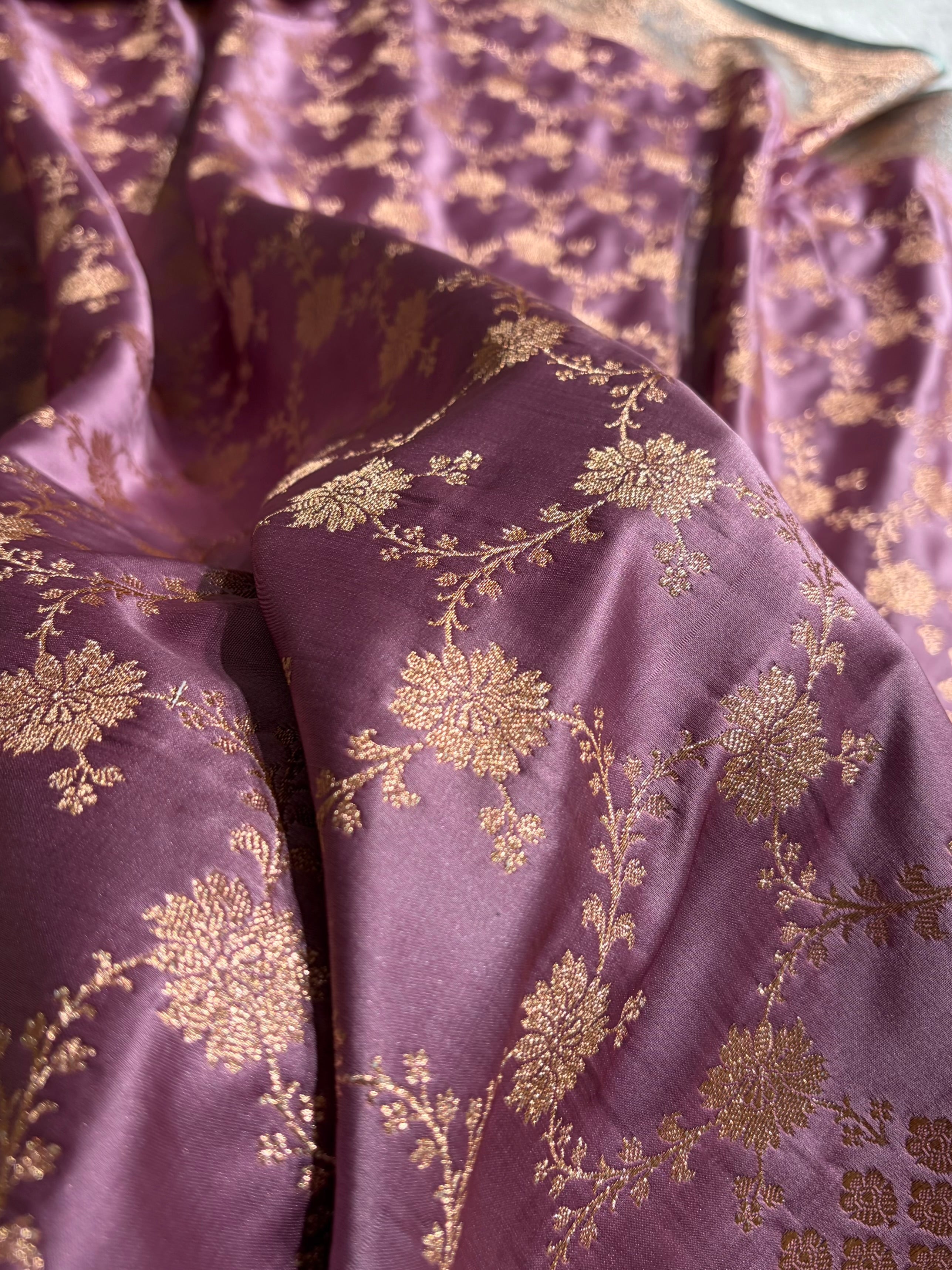 Banarasi Satin Katan Saree in Contrast Dark Lavender With Sea Green Shades SK132