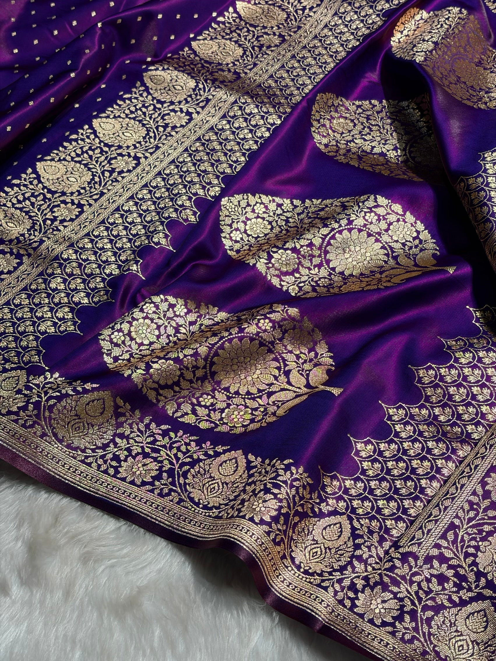 Ultra Light Weight Satin Silk Boota in Magentic Wine Shades SS31