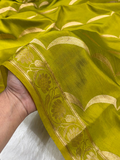 Green Shades Handwoven Pure Paper Silk RM-42