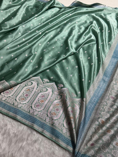 Banarasi Skirt Border Pattern in Turquoise Shades Floral Mashru Silk Saree MCS95