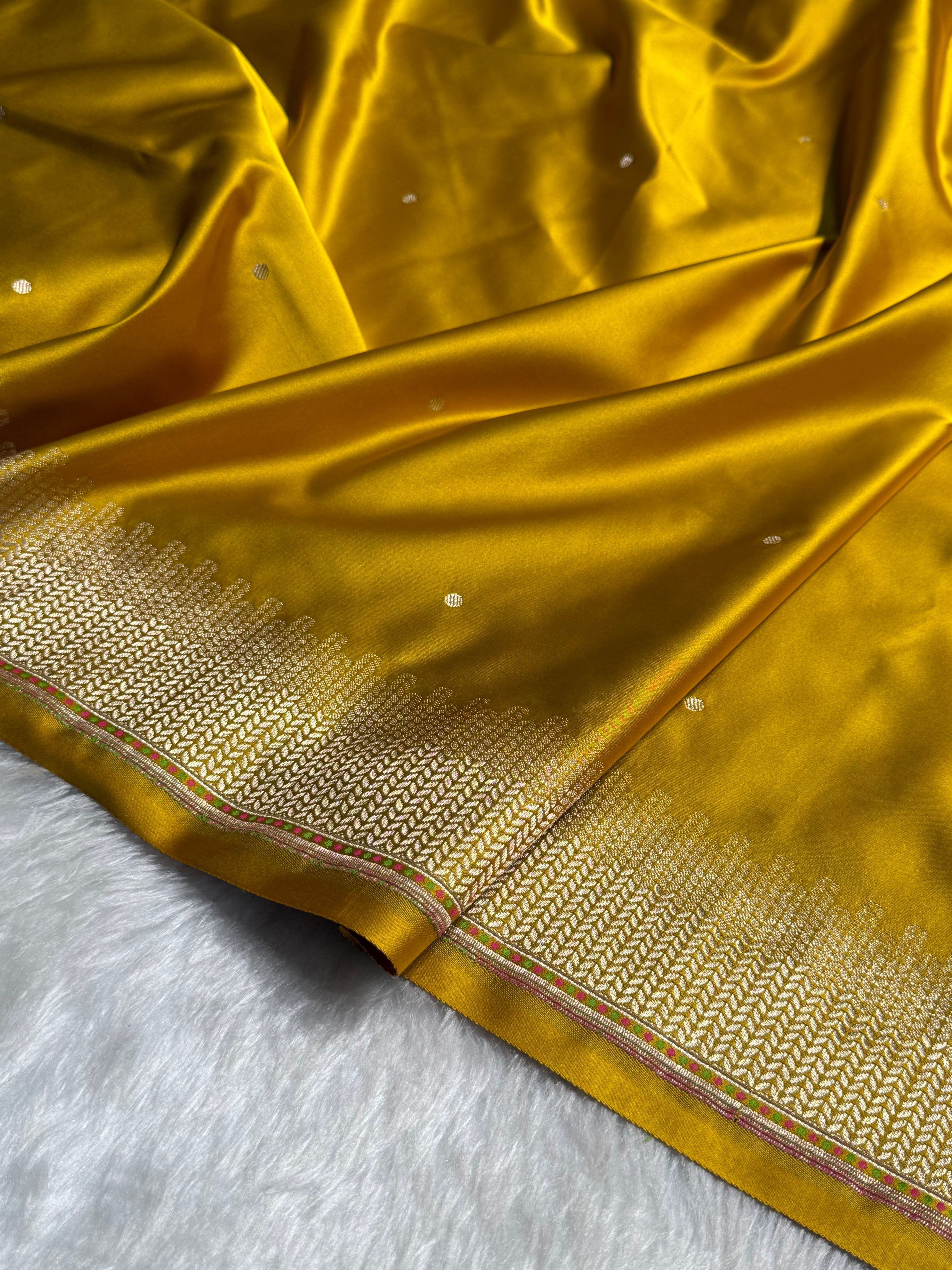Lemon Mehendi Booti Pattern Satin Katan Silk Saree SK56
