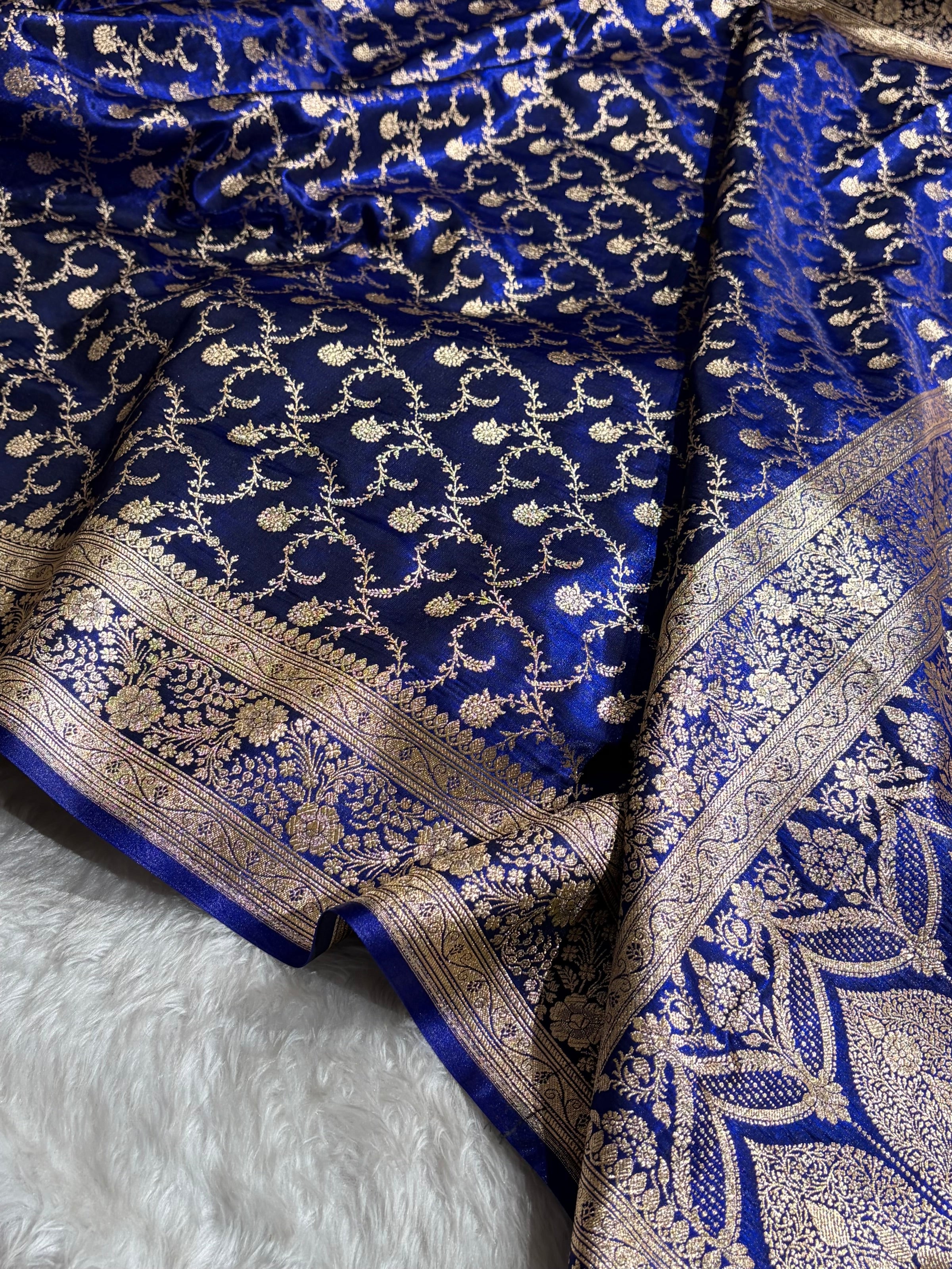 Royal Blue Shades Jaal Pattern Banarasi Satin Silk Saree SS43