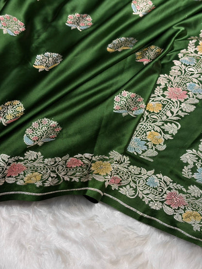 Bottle Green Mashru Silk Saree With Allover Floral Boota MS21