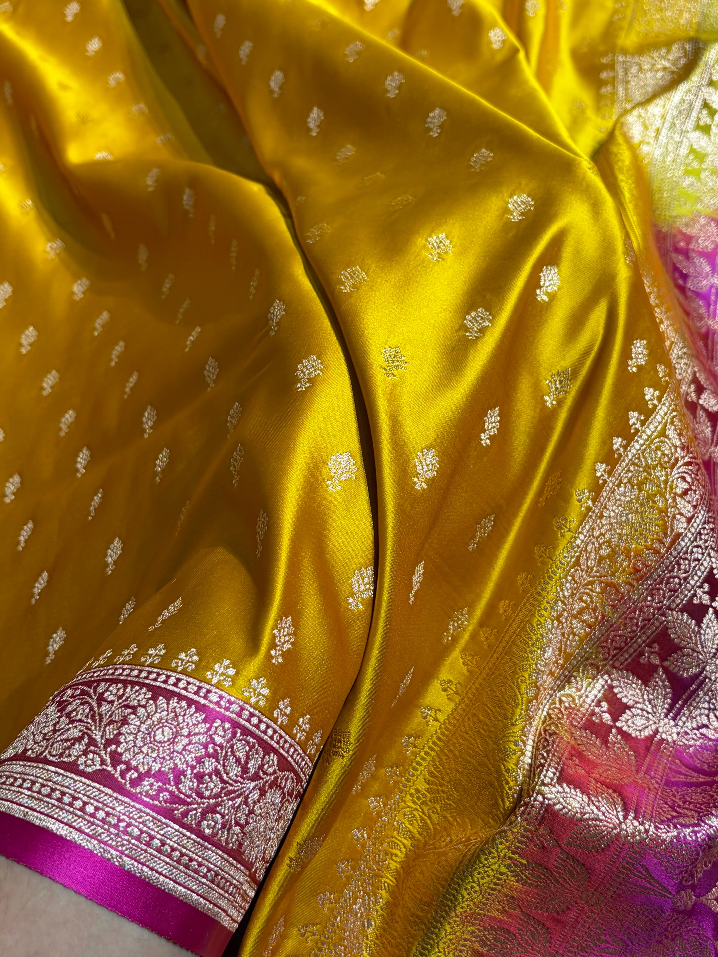 Contrast Mustard / Rani Floral Booti Banarasi Satin Katan Silk Saree SK16