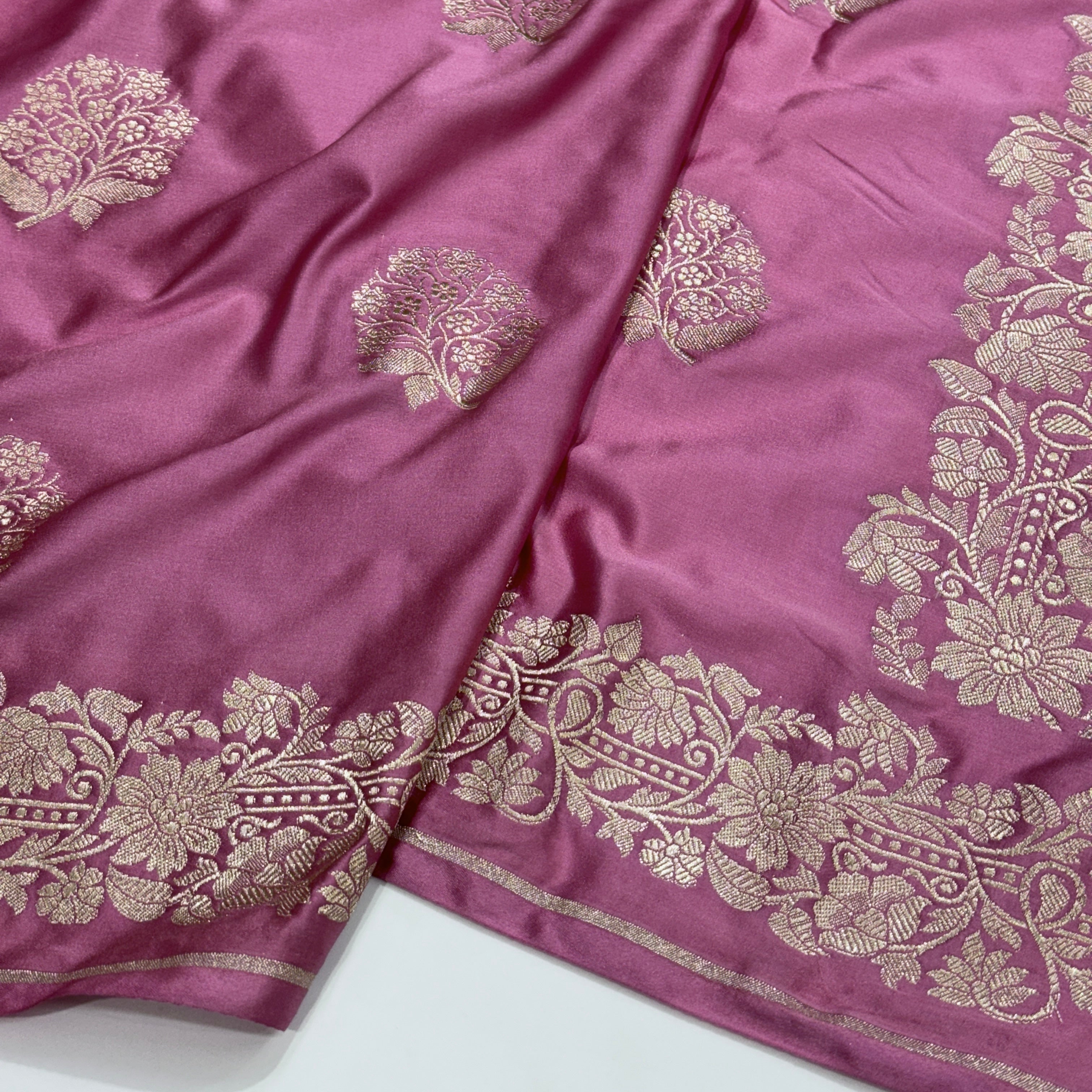 Dusty Baby Pink Florat Motif Mashru Silk Saree