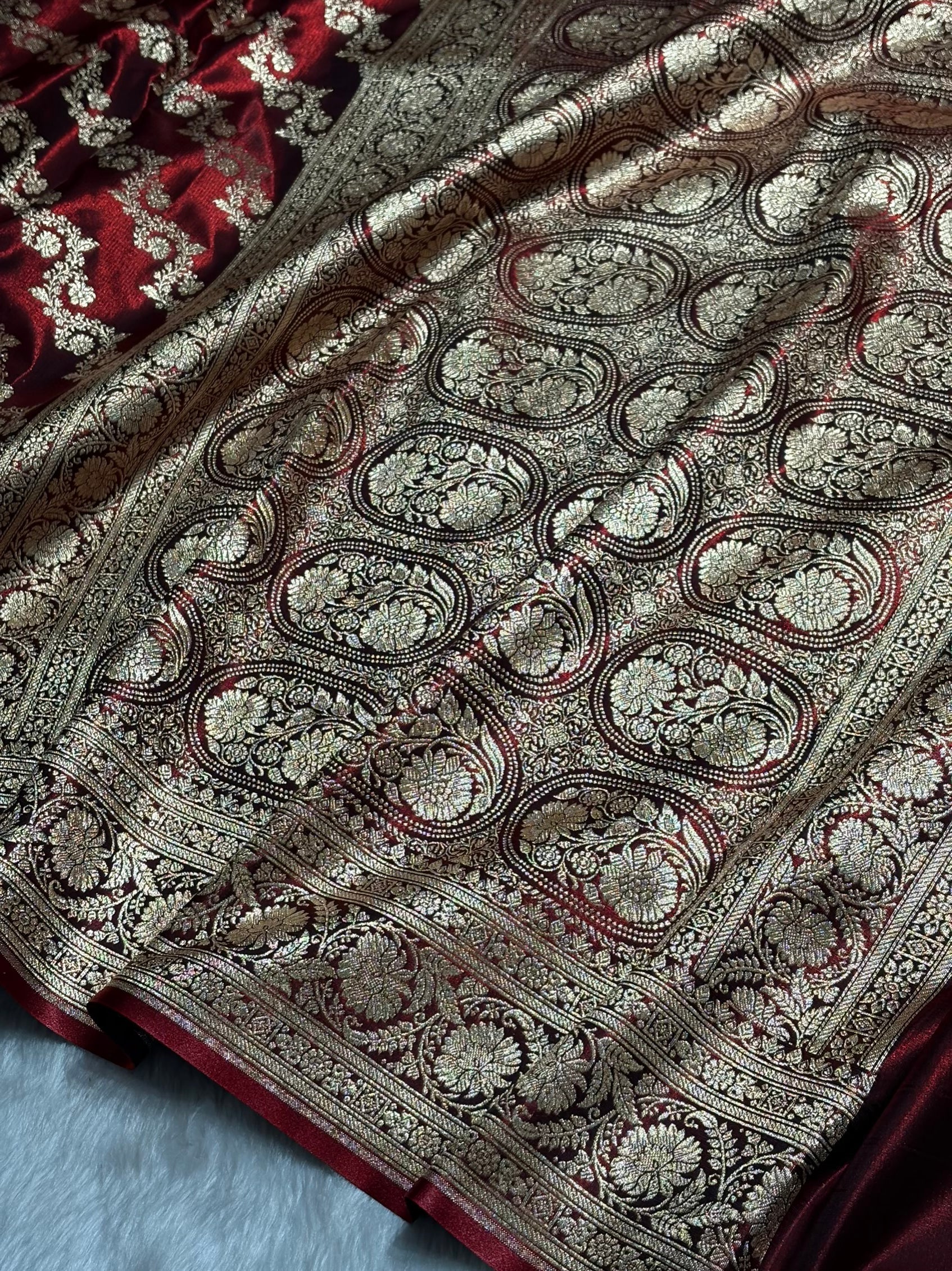 Maroon Shades Banarasi Satin Silk Saree SS32
