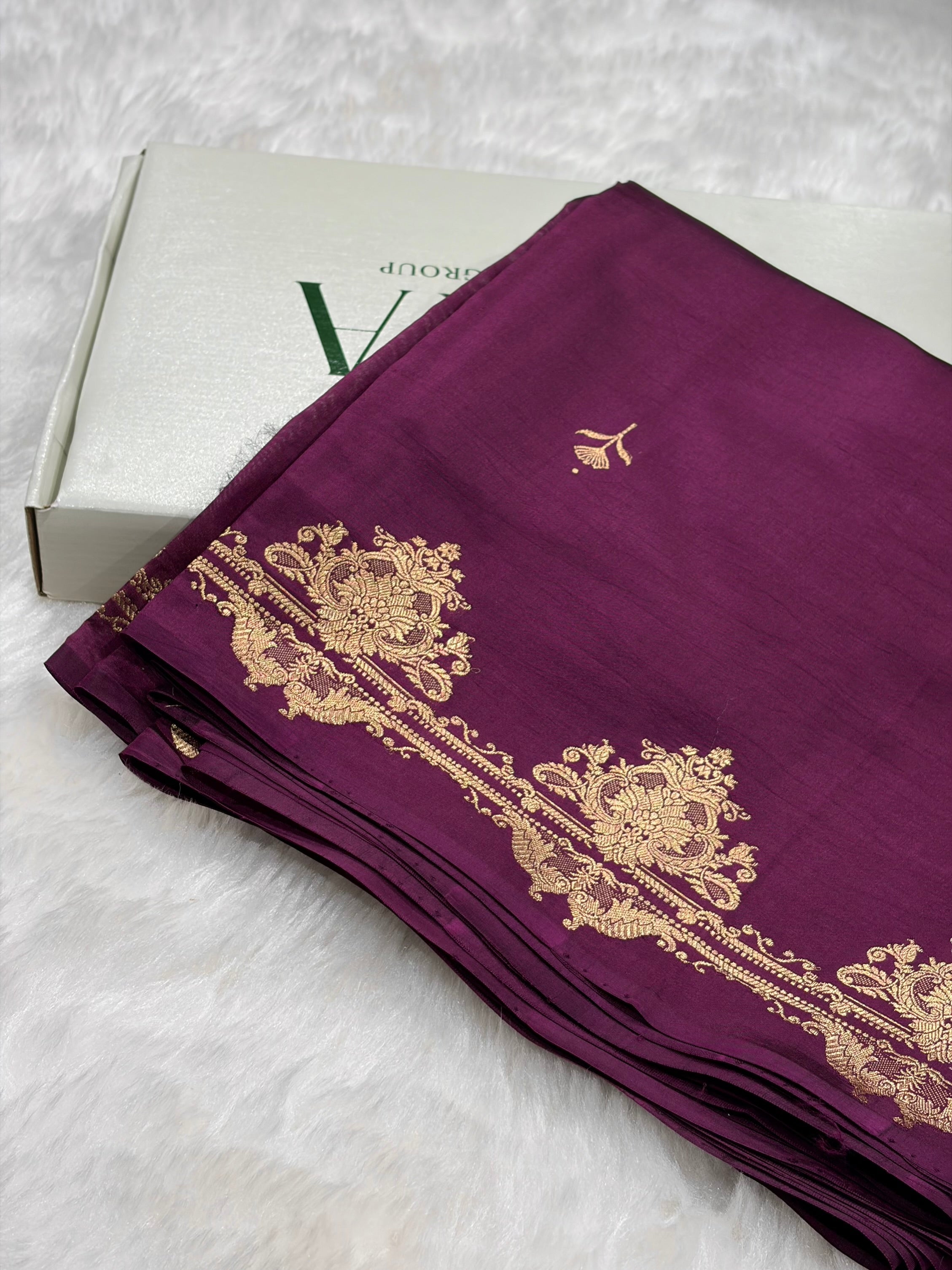 Banarasi Wine Shades Boota Handwoven Pure Paper Silk RM-81