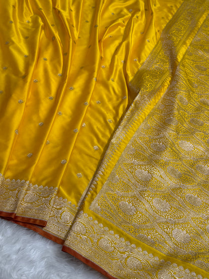 Banarasi Booti Motif Yellow Mashru Silk Saree