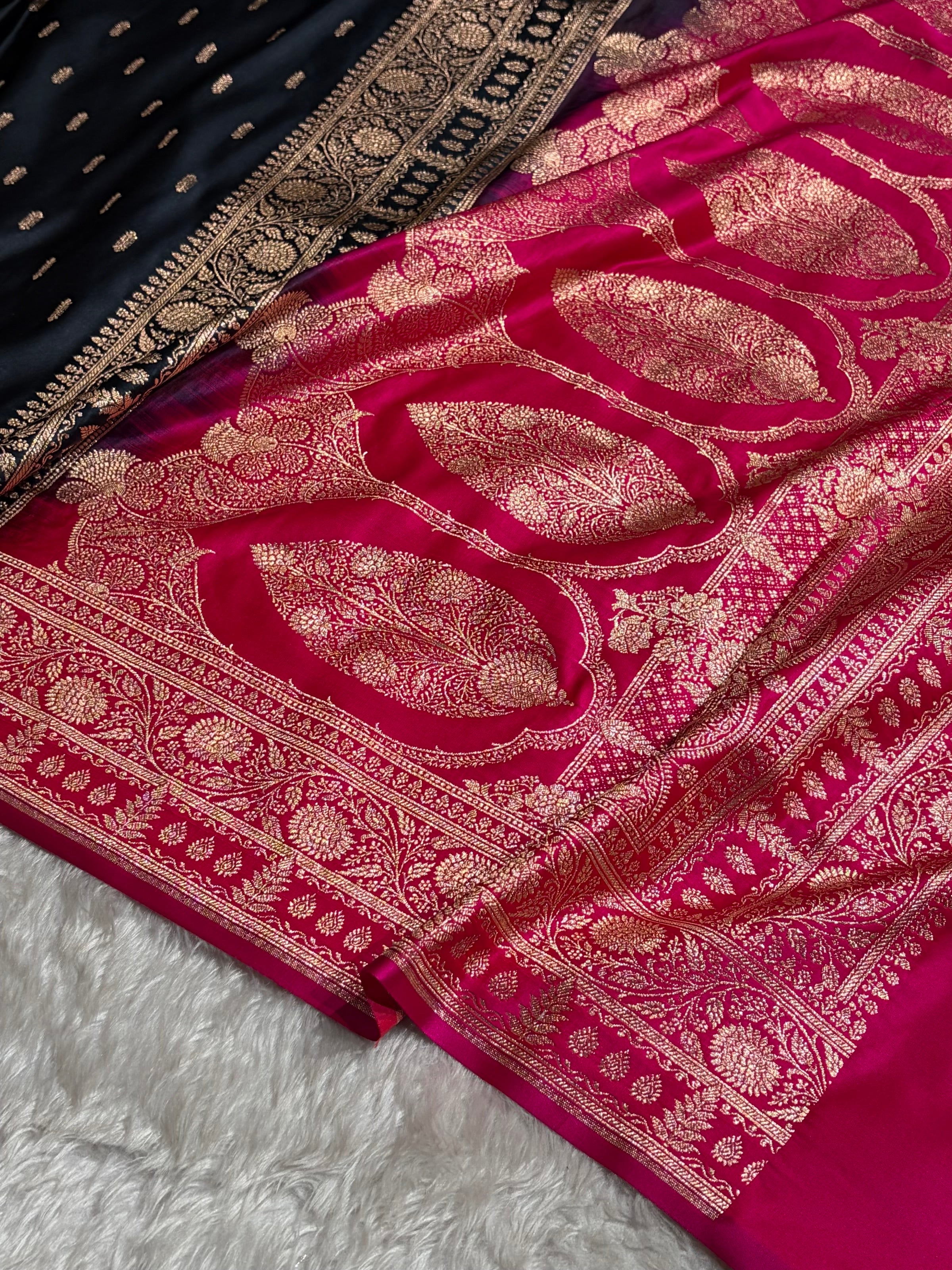 Contrast Black/ Rani Floral Booti Banarasi Satin Katan Silk Saree SK14