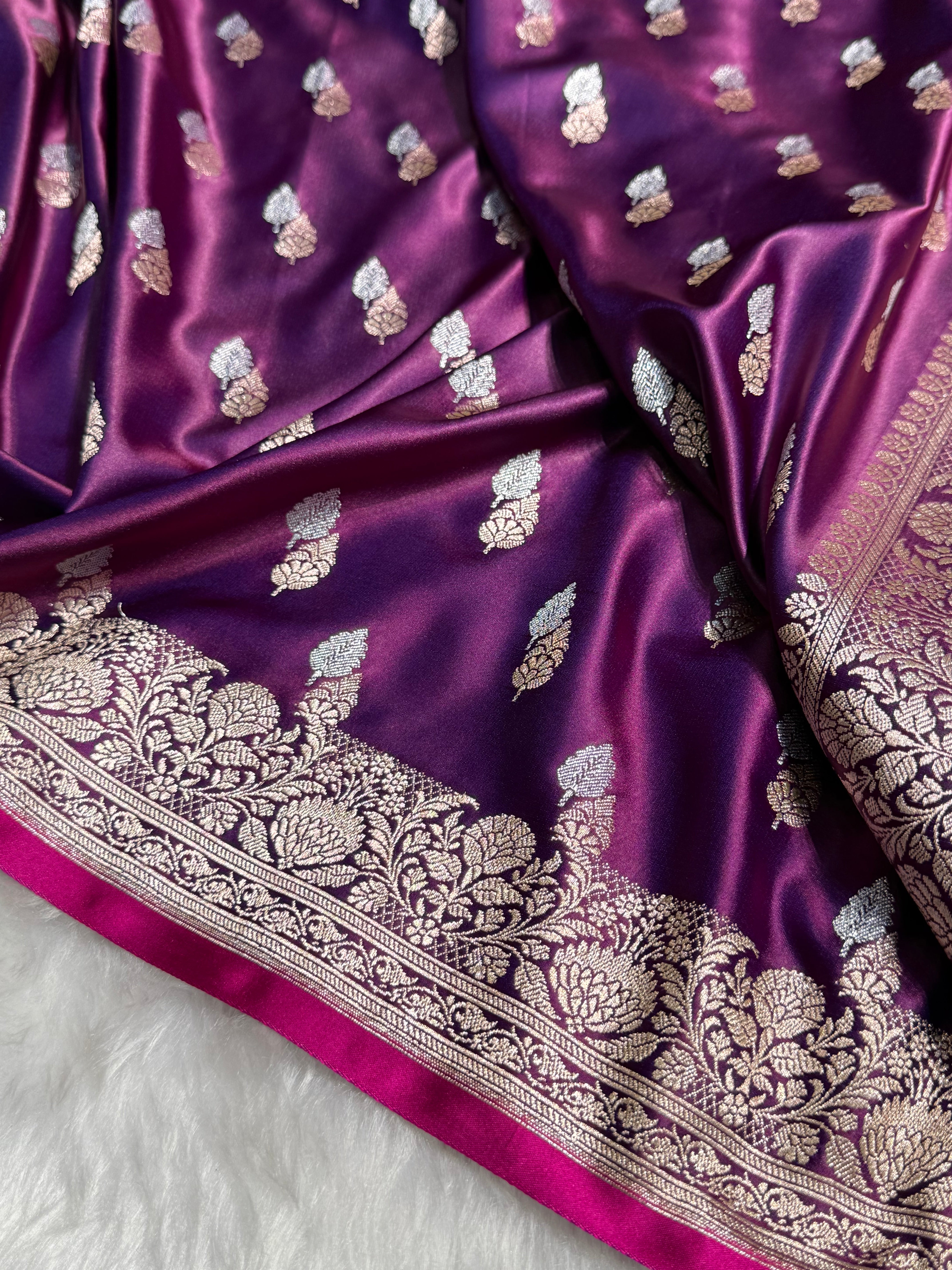 Cross Purple Dual Floral Booti Mashru Silk Saree