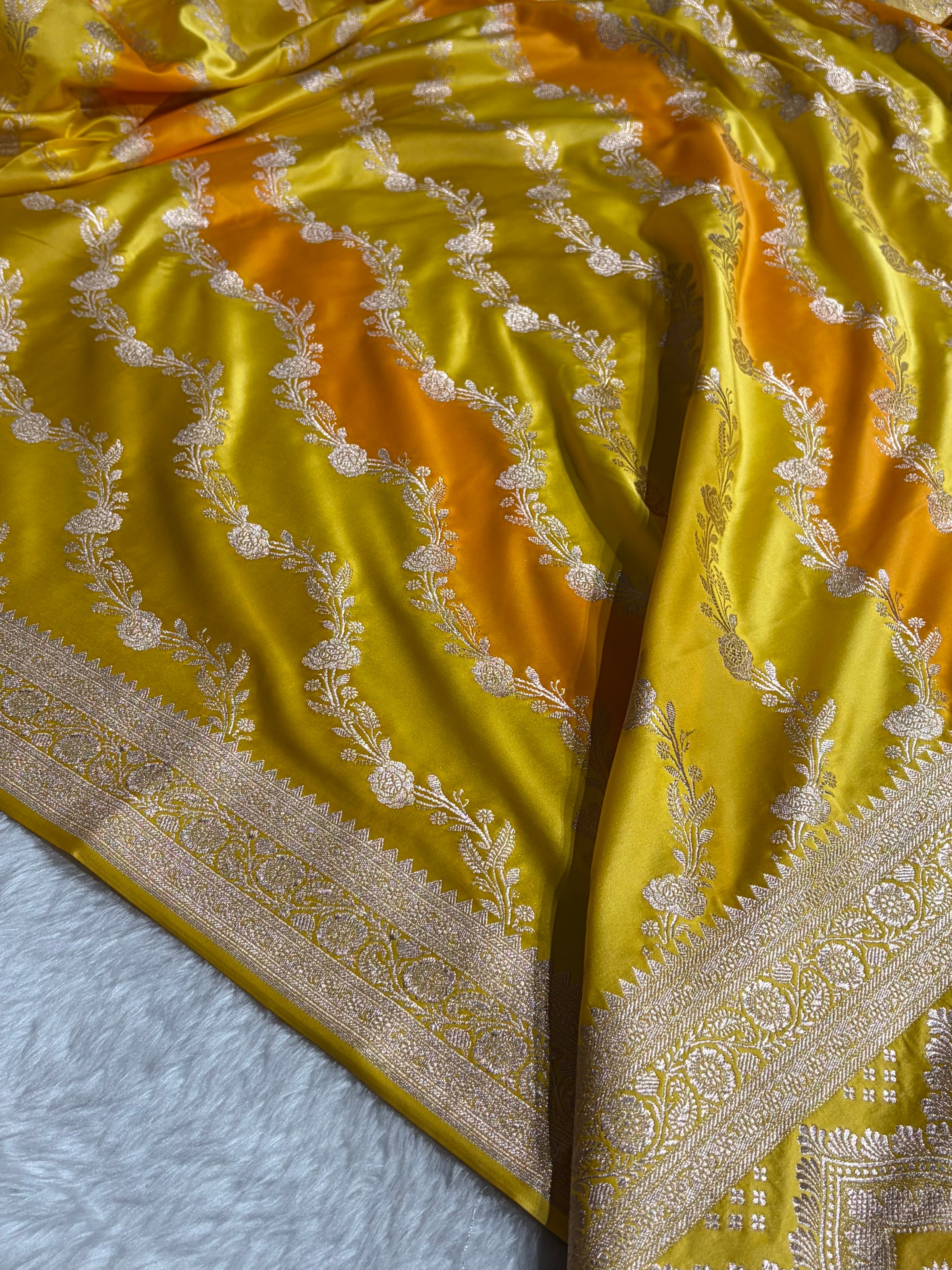 Mustard Rangkat Mashru Silk Saree With Cross Pattern MSRK03