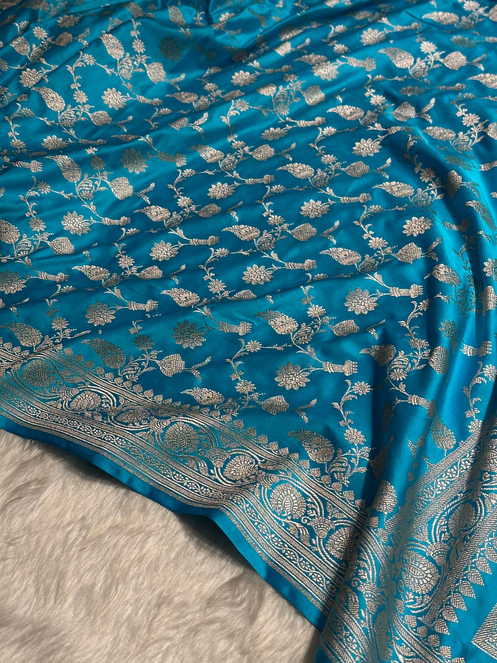 Light Firozi Shades Jaal Mashru Silk Saree MS42