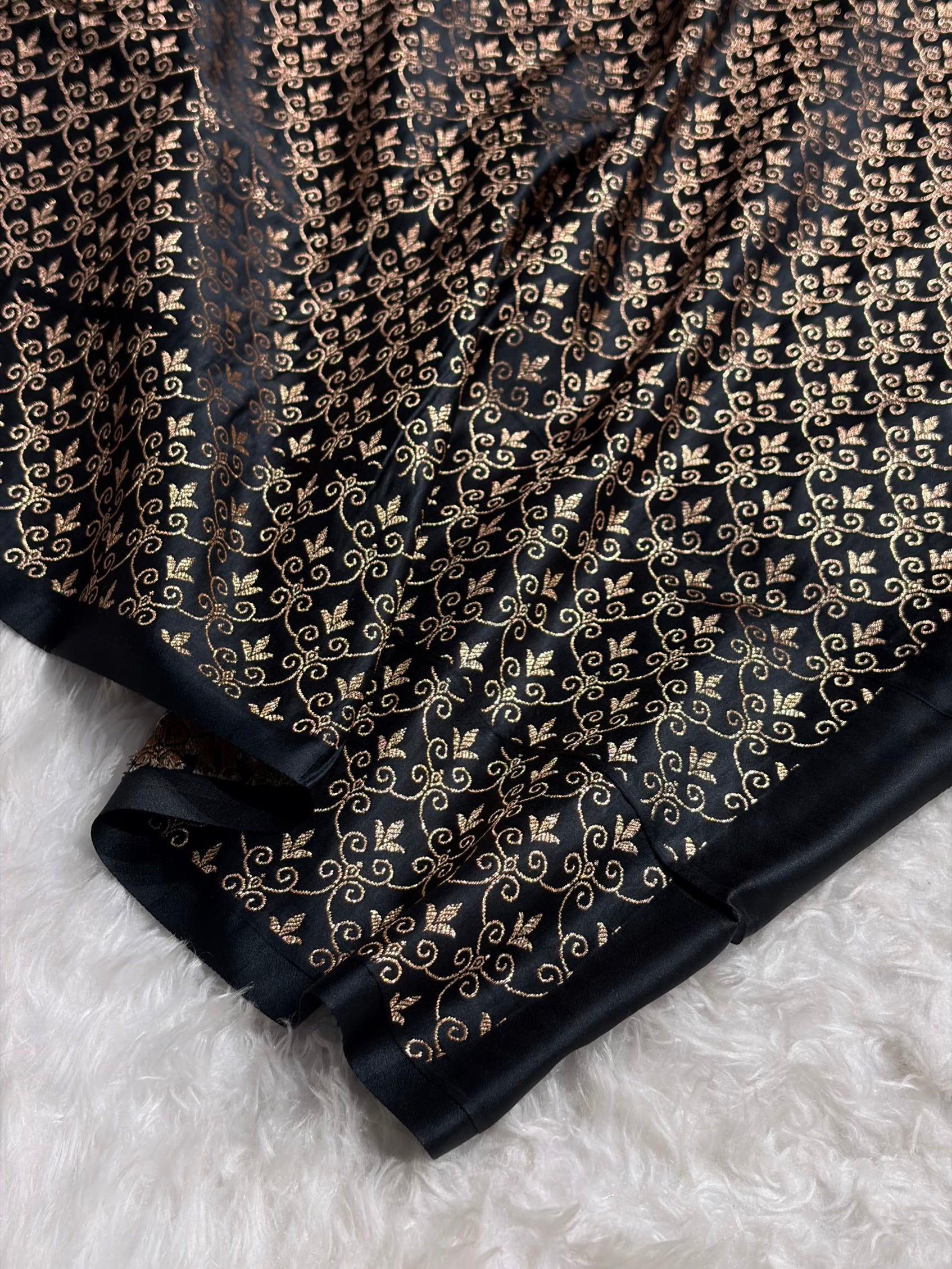 Black Shades Banarasi With Floral Border Mashru Silk Saree MSM-126