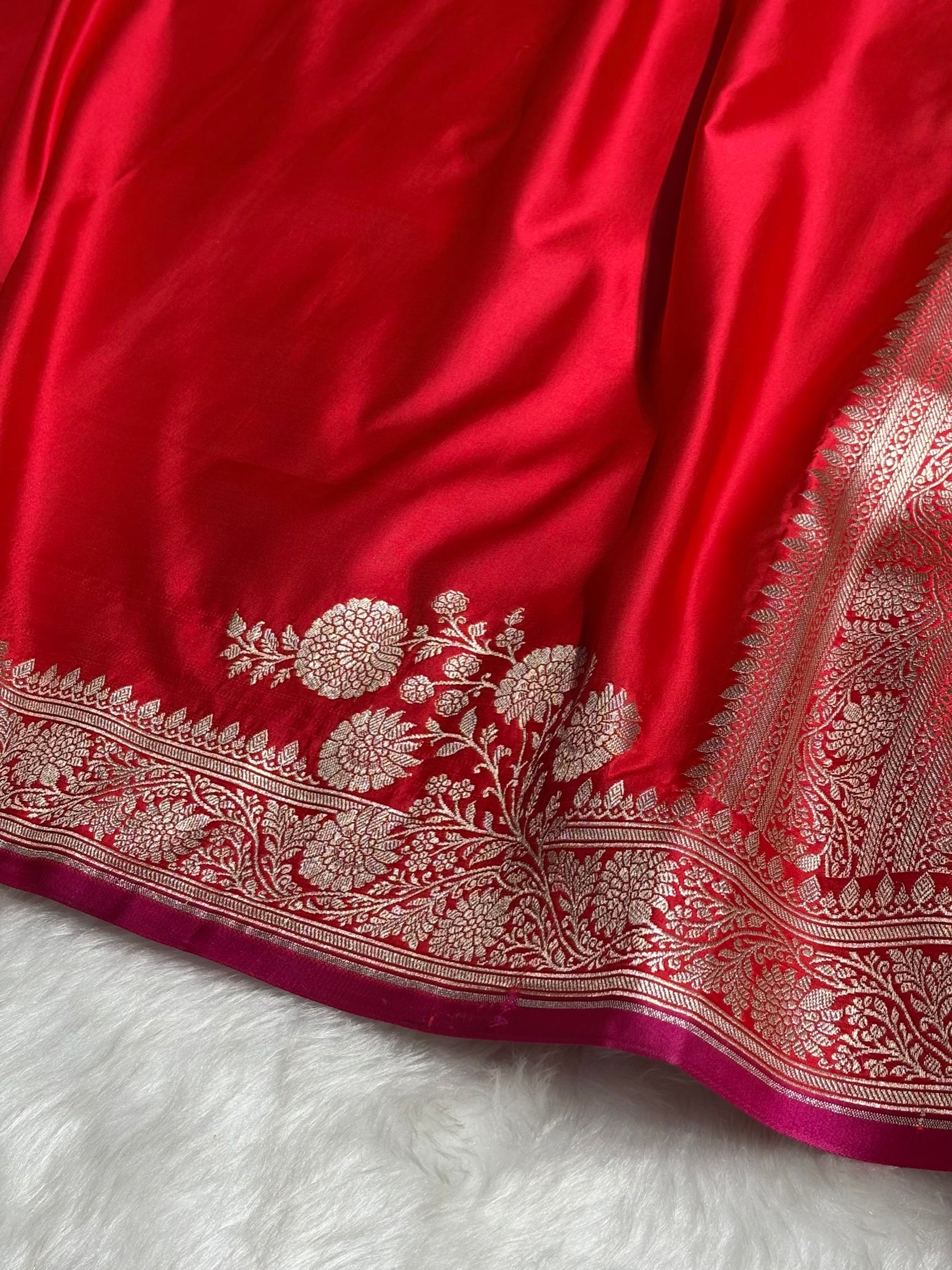Red Shades Floral Border Mashru Silk Saree MSM-62
