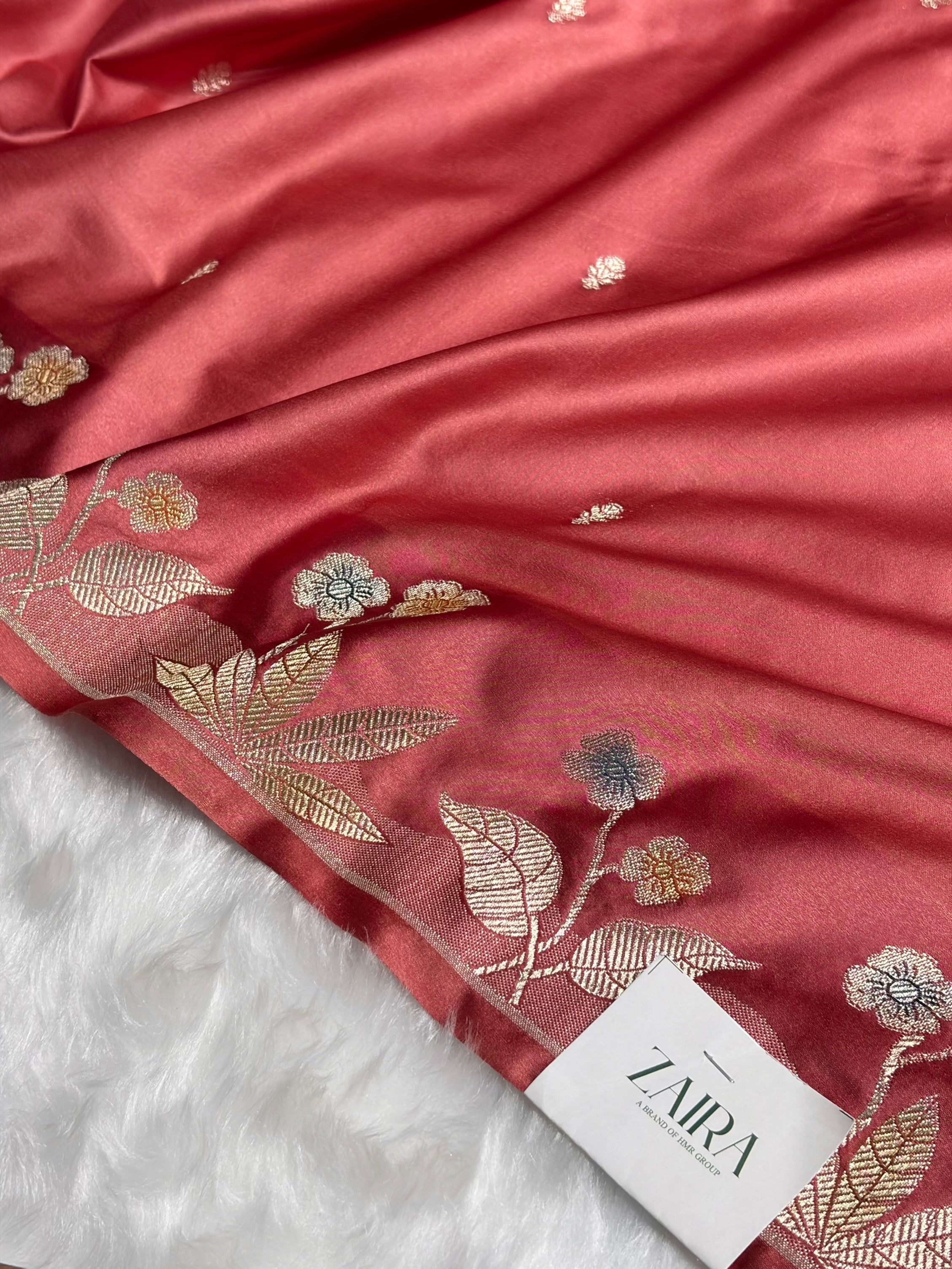 Banarasi Peach Shades Minakari Booti Mashru Silk Saree MS58