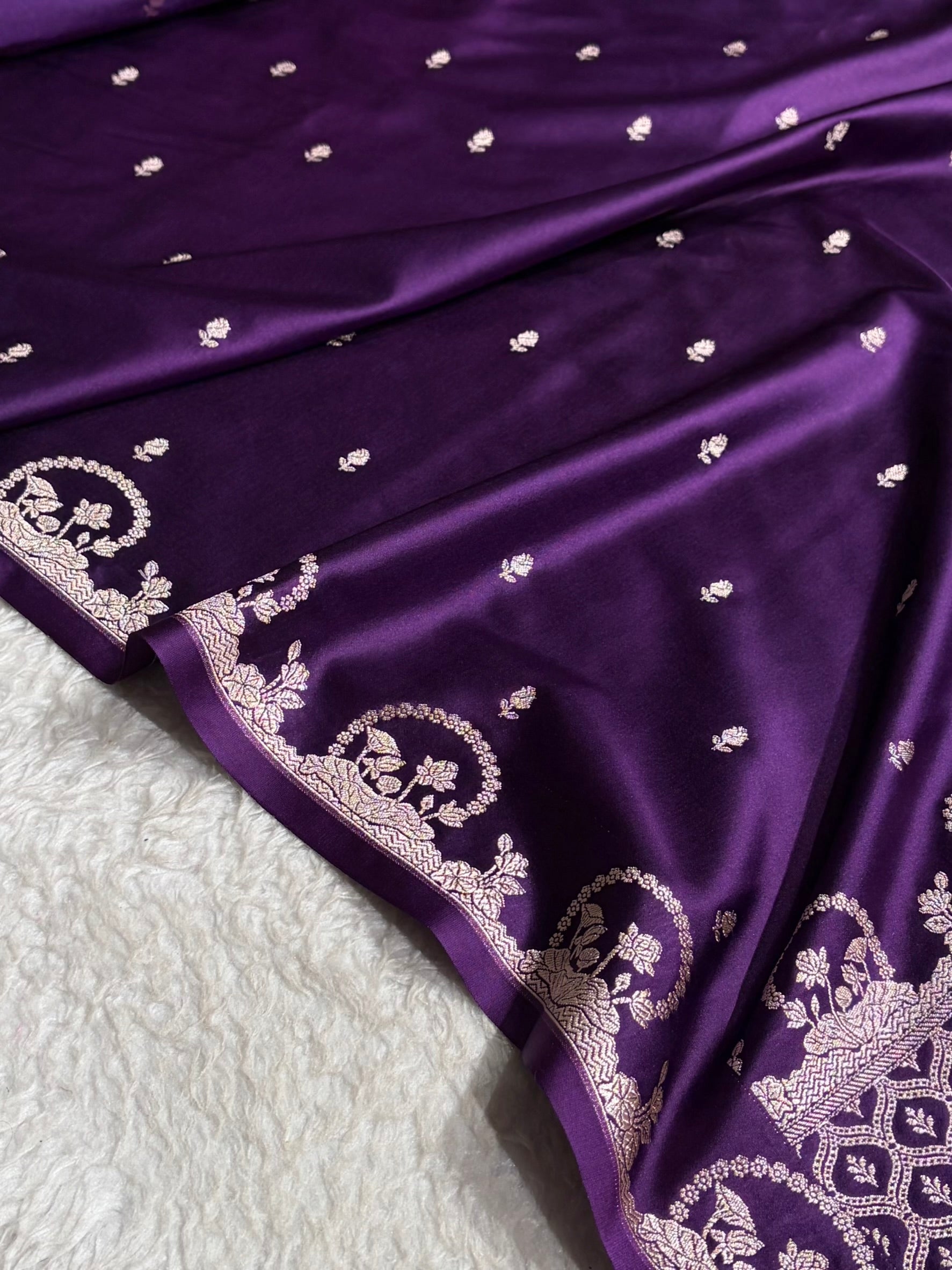 Banarasi Purple Shades With Floral Mashru Silk Saree MS91