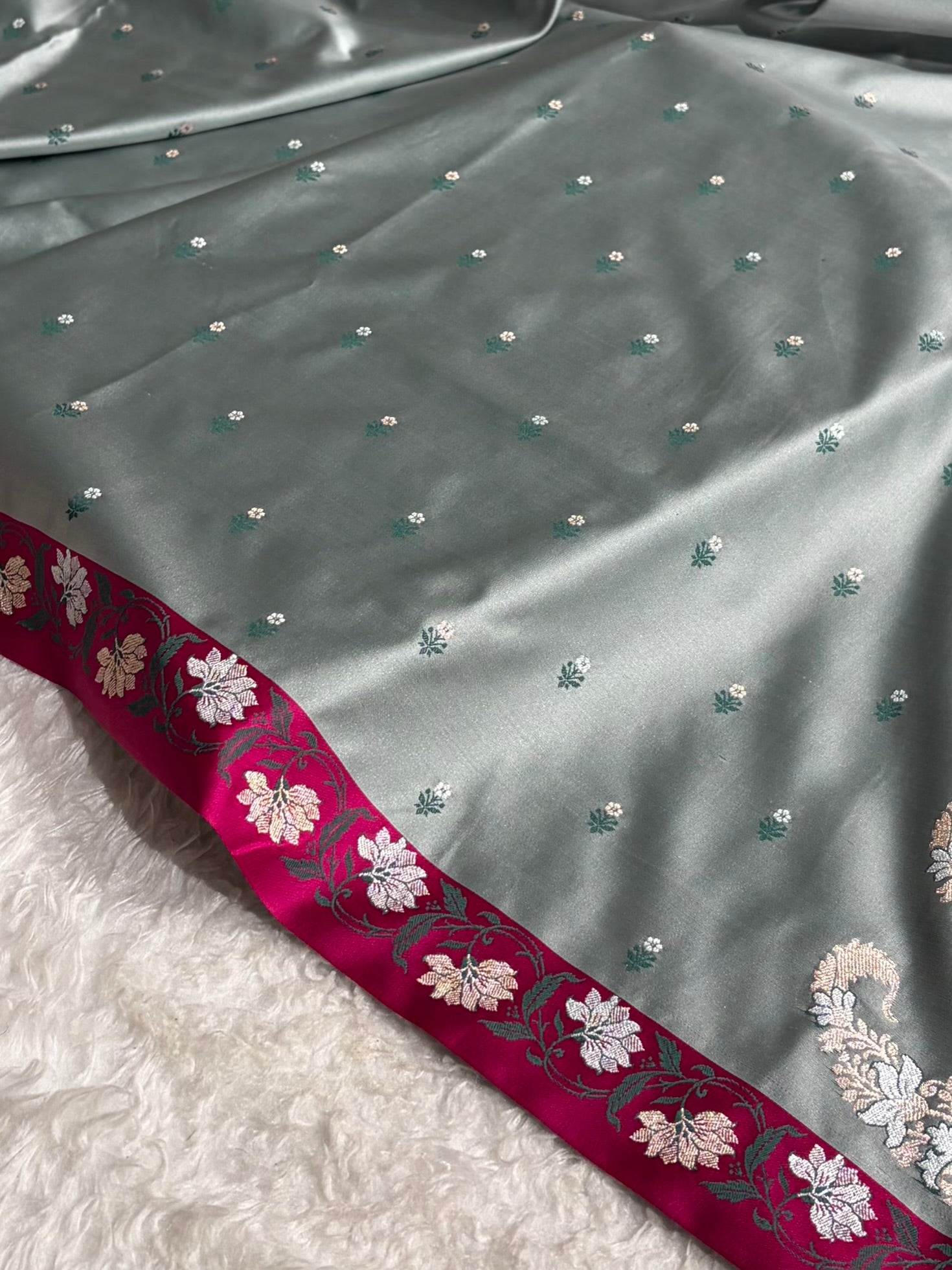 Contrast Grey With Rani Floral Boota With Floral Border Mashru Silk Saree MSM-78