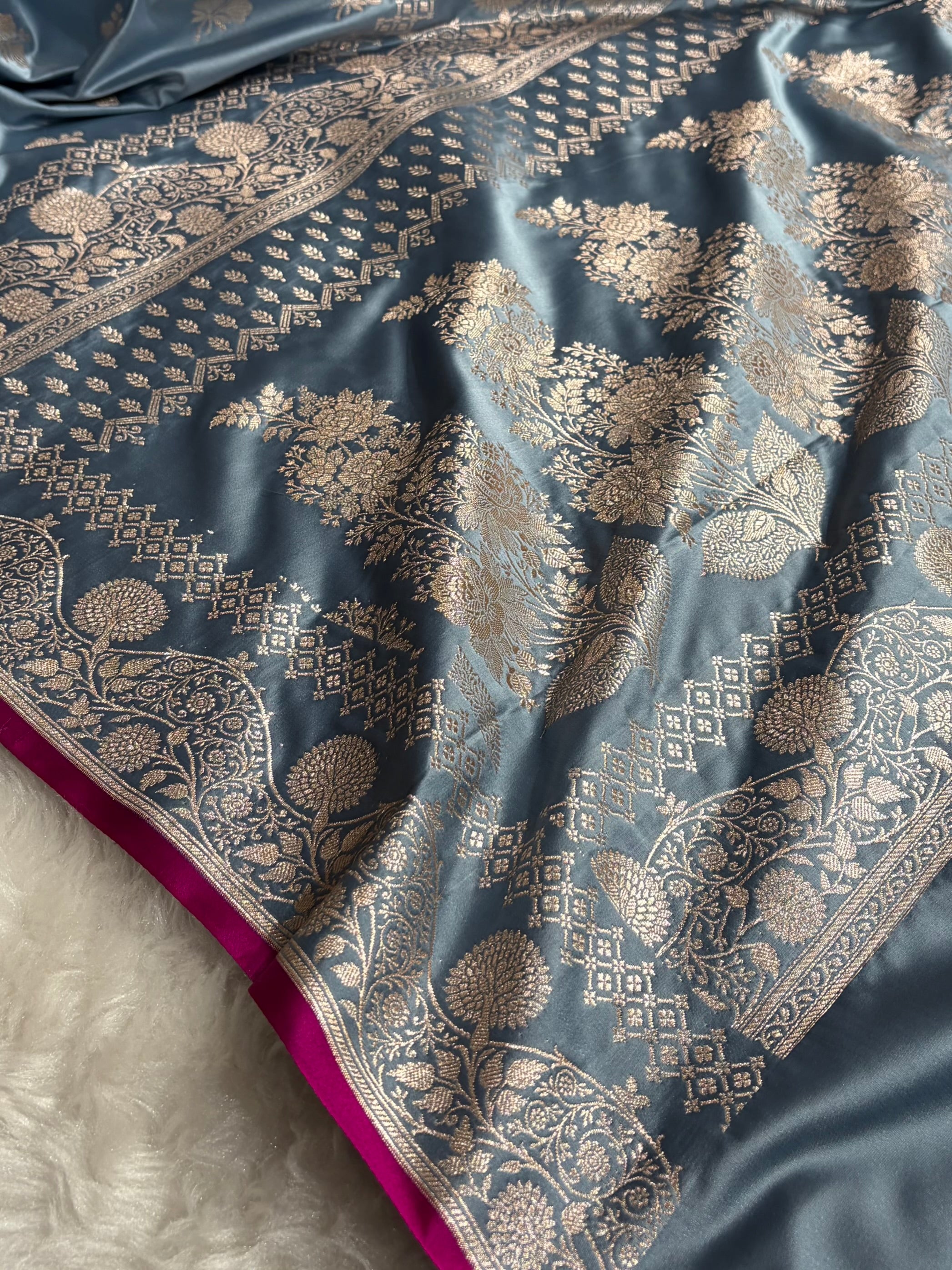 Turquoise Shades Banarasi Boota Pattern Floral Mashru Silk Saree MSM-115