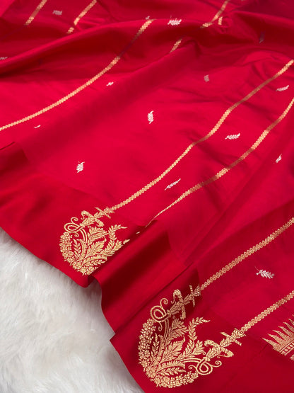 Blood Red Shades Rangkart Handwoven Pure Katan Paper Silk RM-44