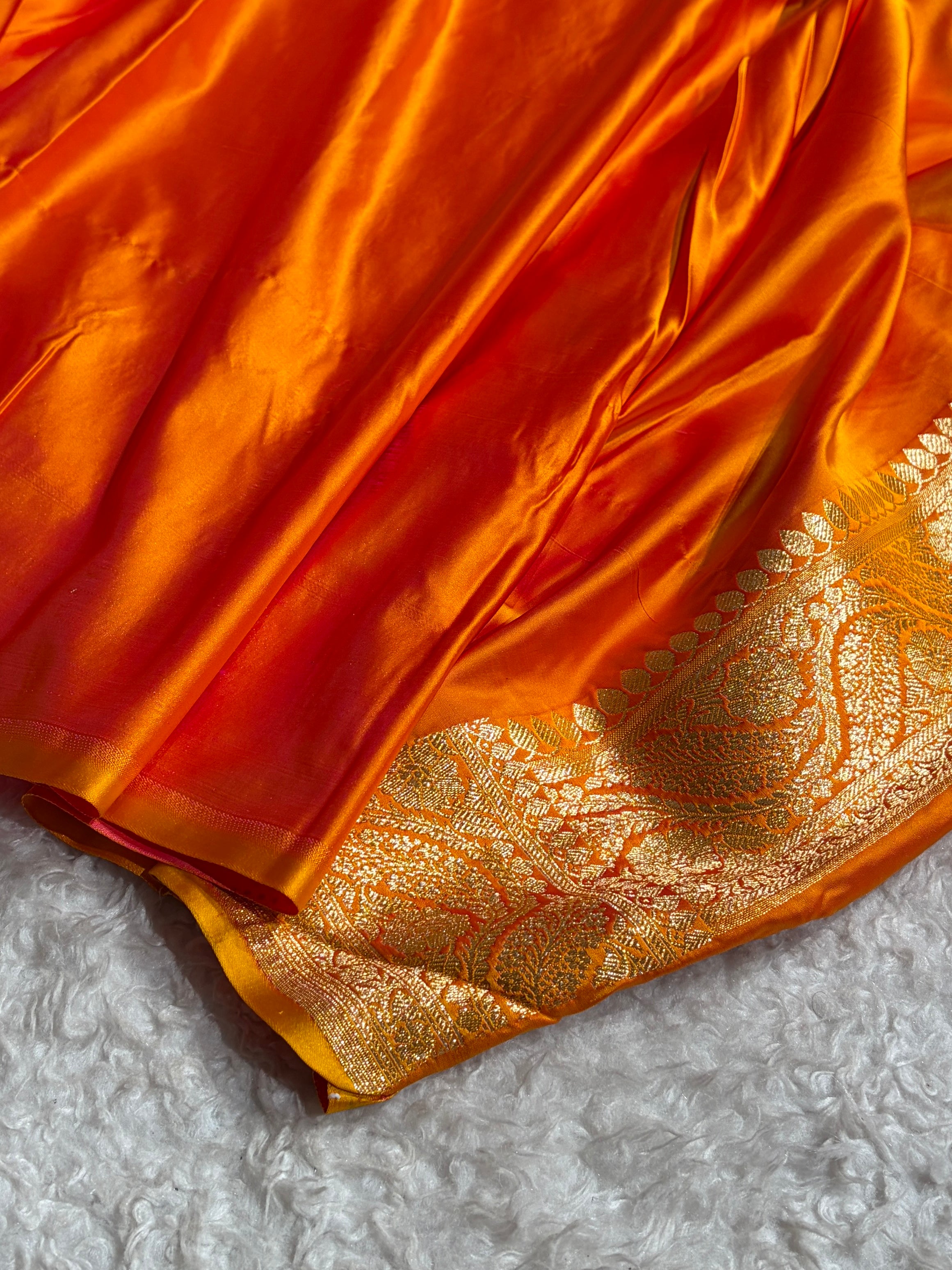 Fire Gold Floral Unique Boota Pattern Satin Katan Silk Saree SK73