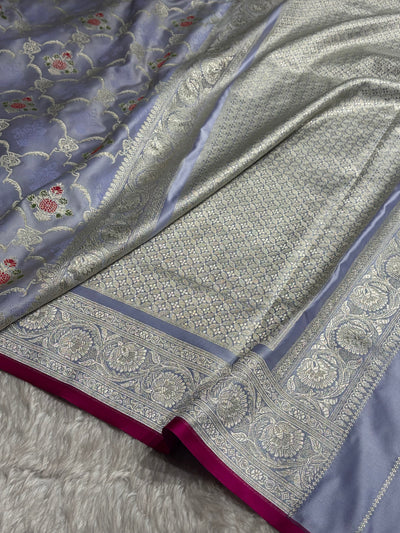 Powder Lavender Shade With Jaal Tonchoi Pattern Mashru Silk Saree