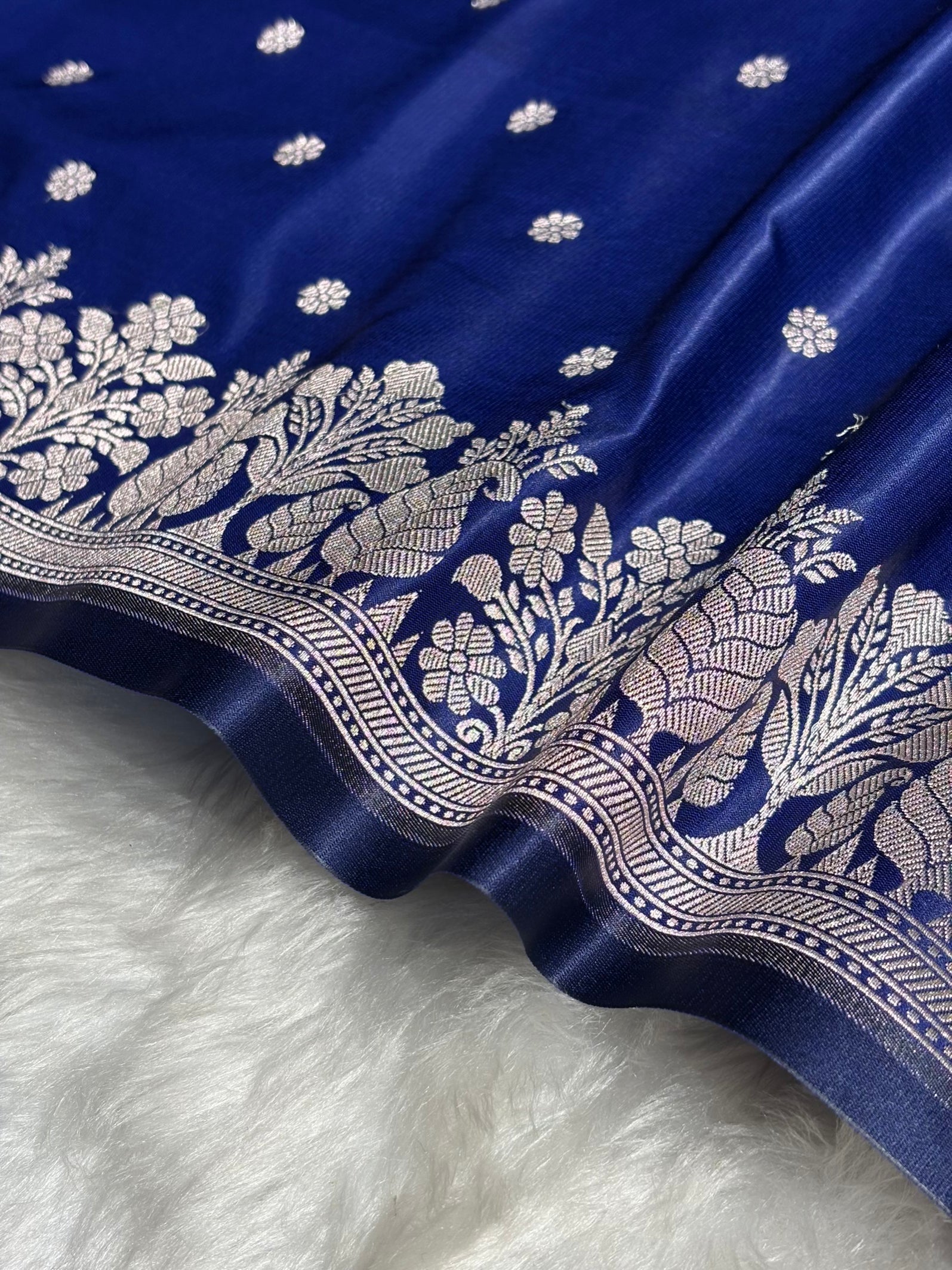 Navy Blue Floral Boota With Floral Border Mashru Silk Saree MSM 79