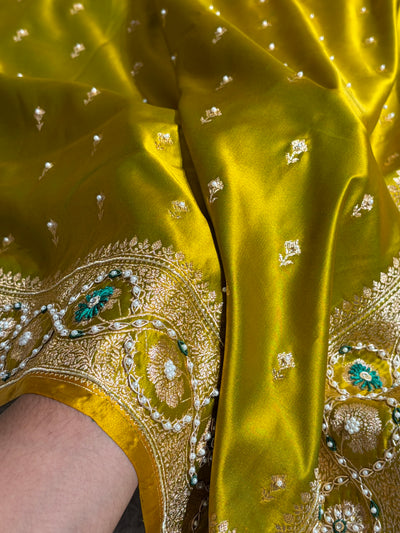 Mehandi Booti Pattern With Ari Stone Pearl Work Satin Katan Silk Saree BSK54