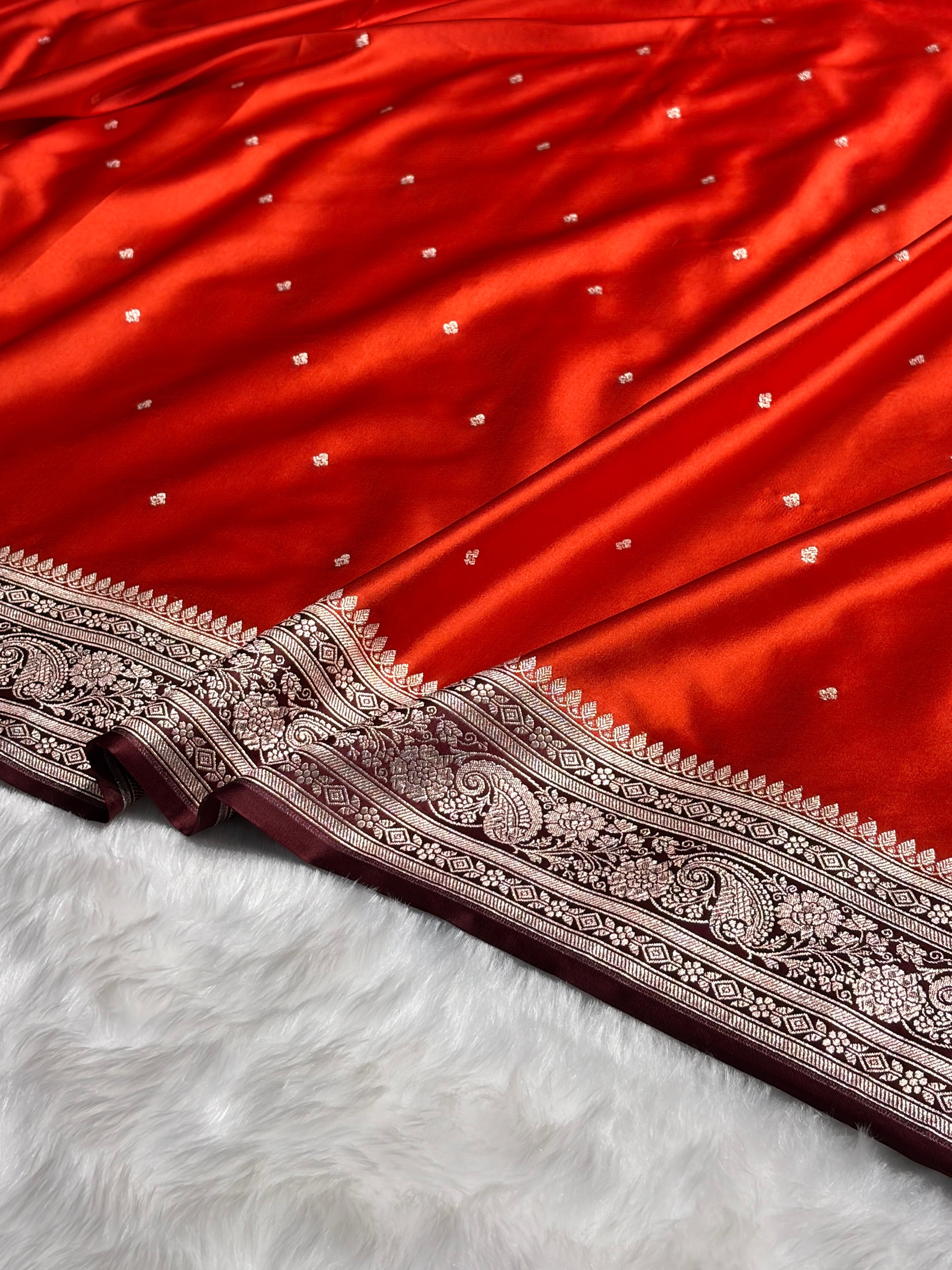 Contrast Rust Orange with Chocolate Shades Booti Mashru Silk Saree MS64