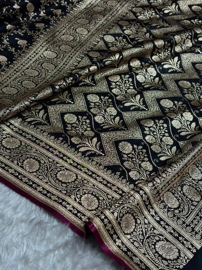 Black Shades Jaal Pattern Banarasi Satin Silk Saree SS55