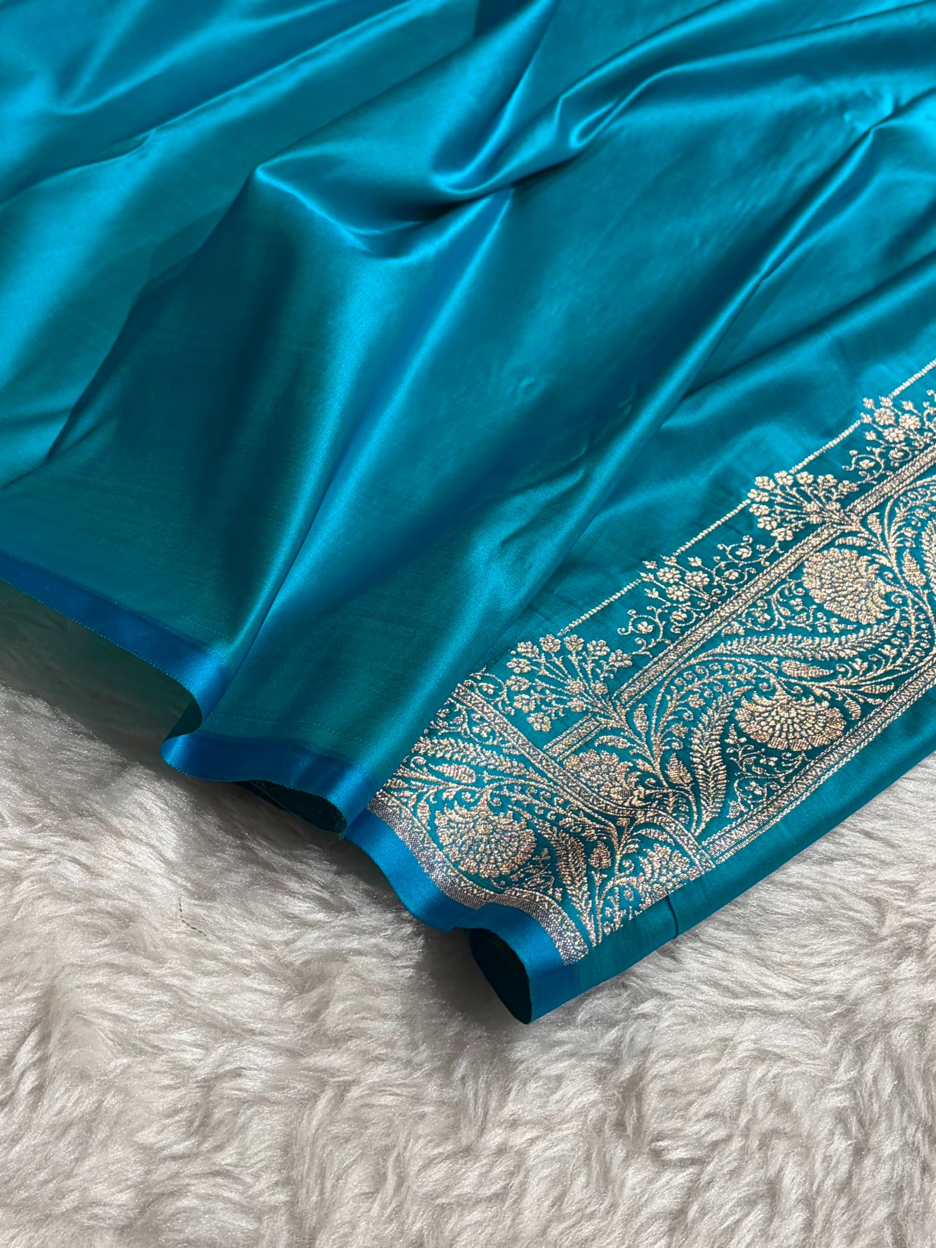 Banarasi Satin Katan Saree Jaal Pattern In Sky Blue Shades SK133