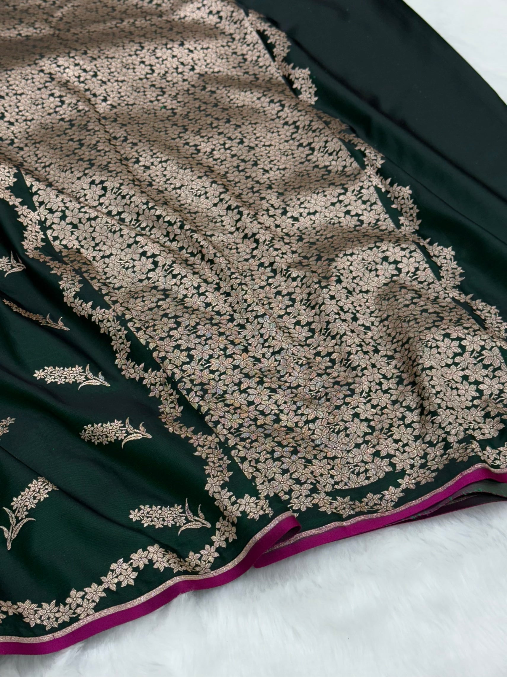 Dark Bottle Green Motif Mashru Silk Saree MSM 42