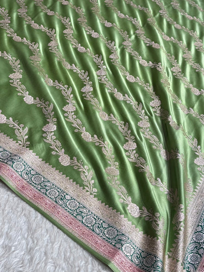 Light Pista Shades Minakari Border Mashru Silk Saree With Cross Pattern MS03