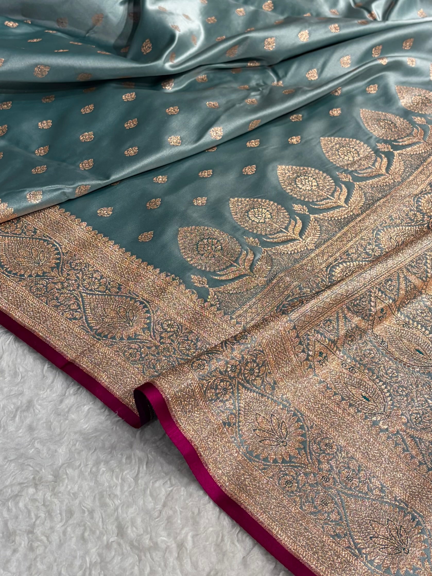 Banarasi Turquoise Shades booti Katan Silk saree SK10