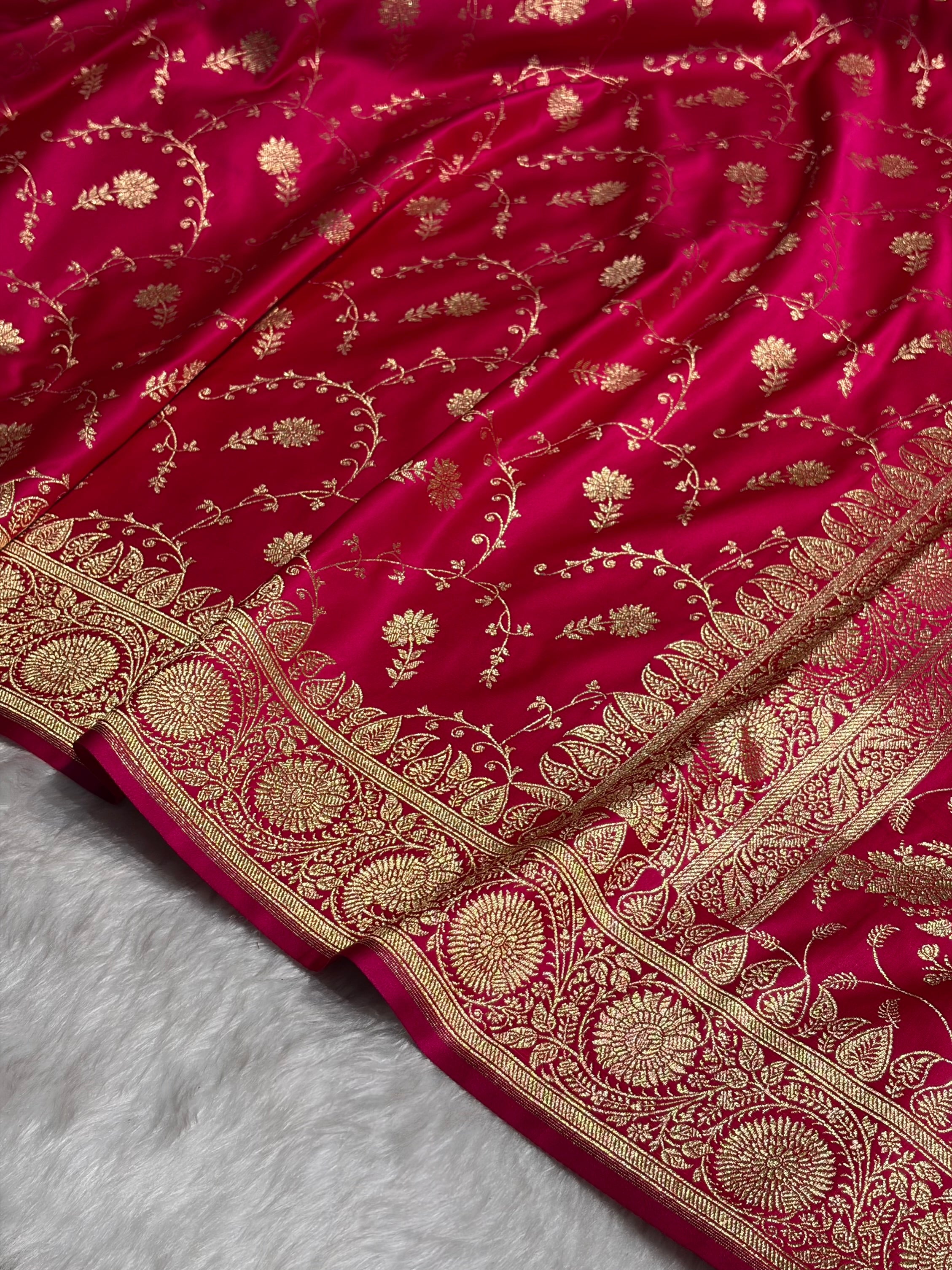 Cross Rani Shades Jaal Floral Pattern Satin Katan Silk Saree SK81