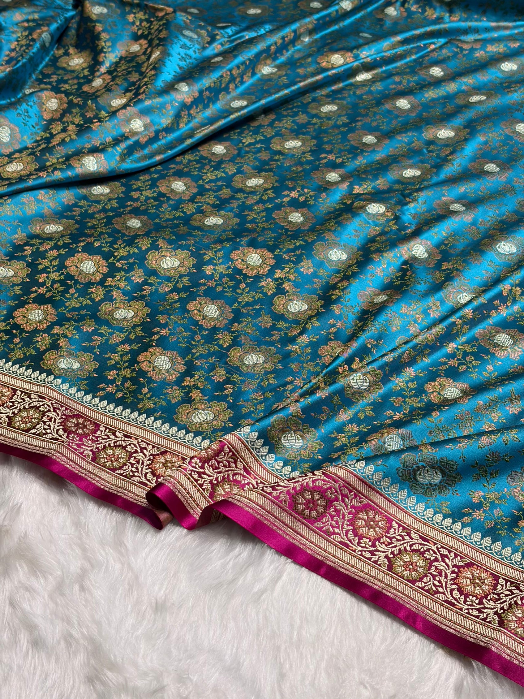 Firozi  - Rani Contrast Jamawar Tanchoi Jaal Katan Silk Saree SKTM-21